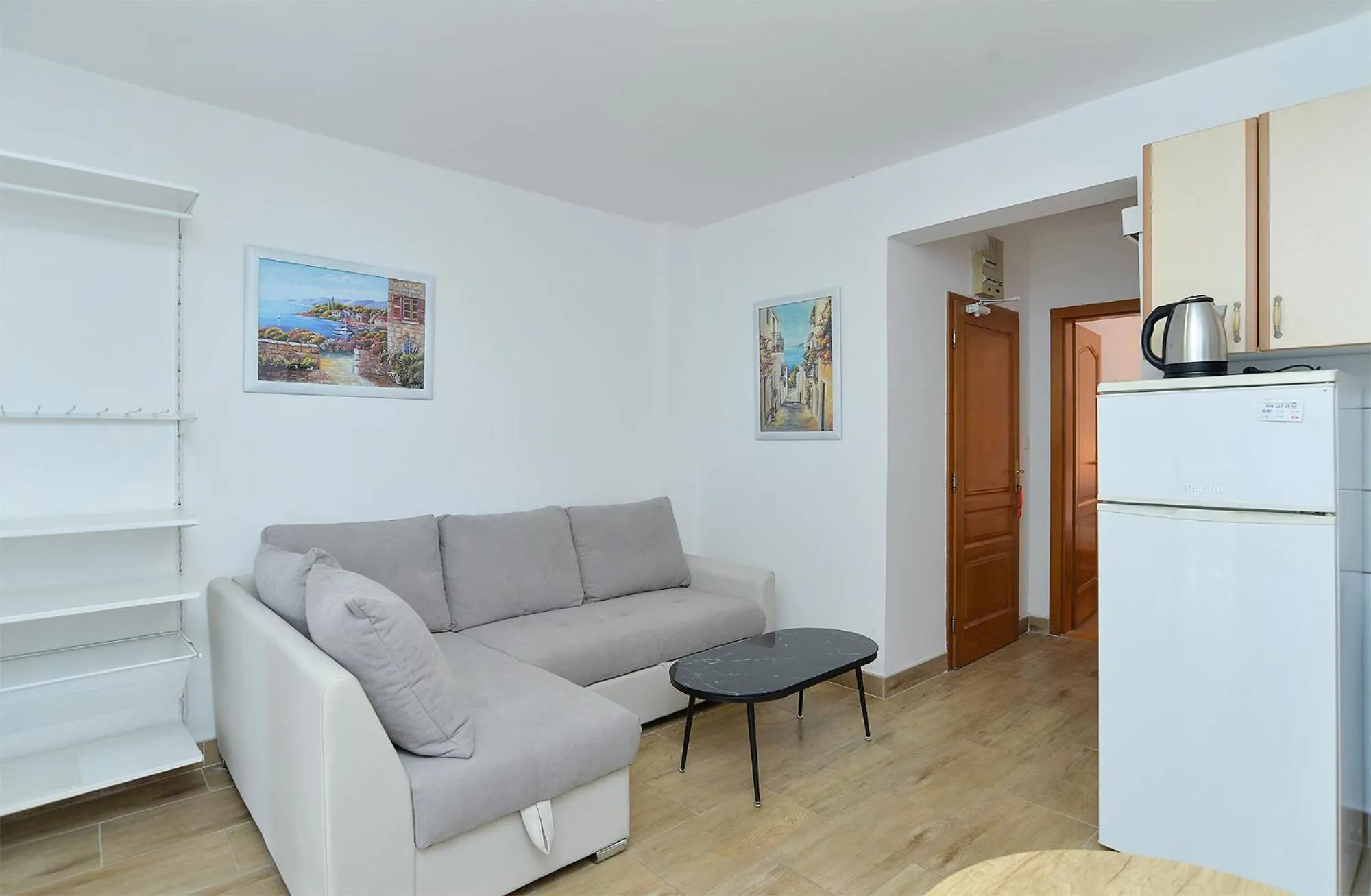 Apartments Orange 709
