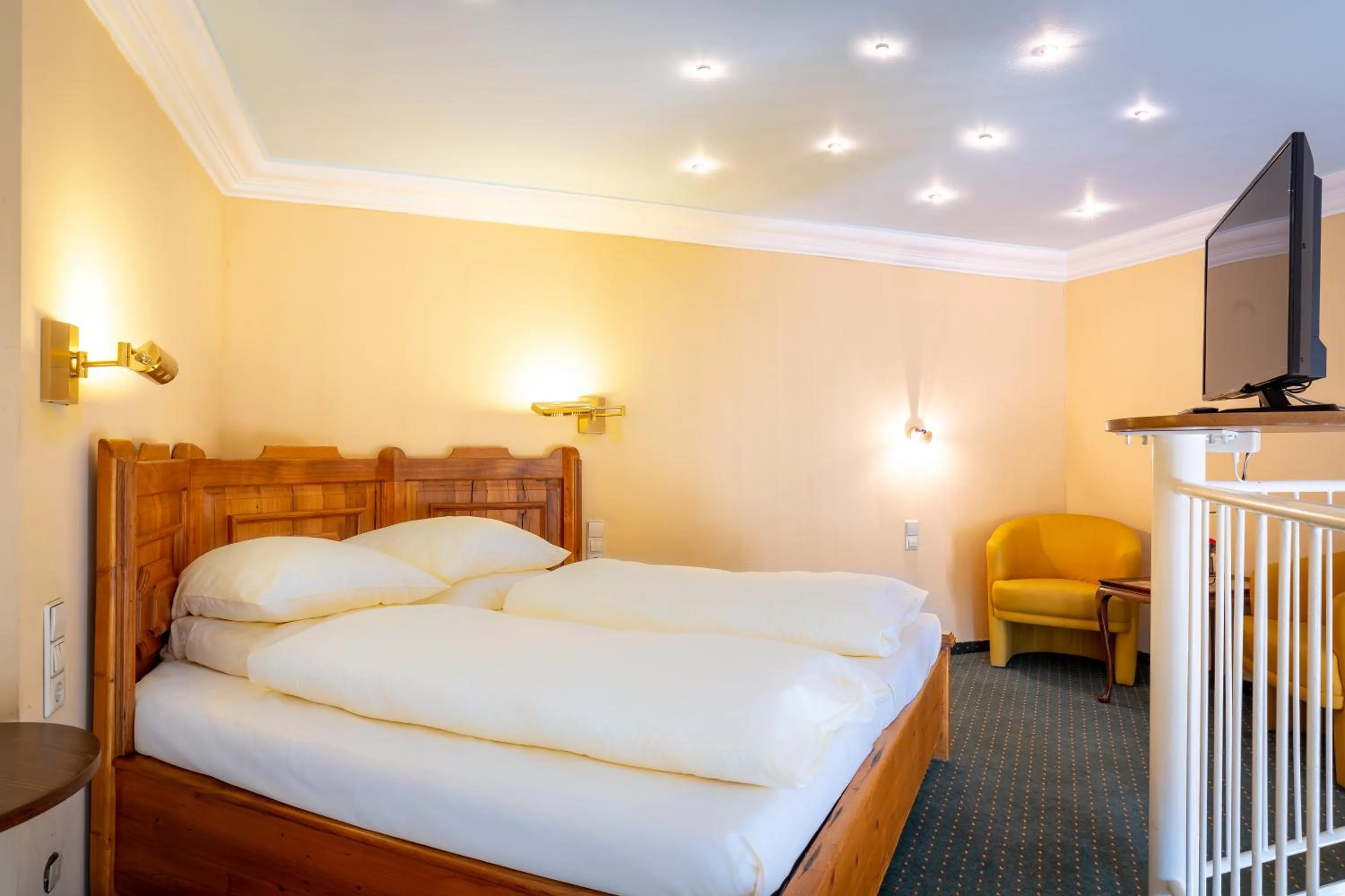 Bed in ALLVITALIS Traumhotel