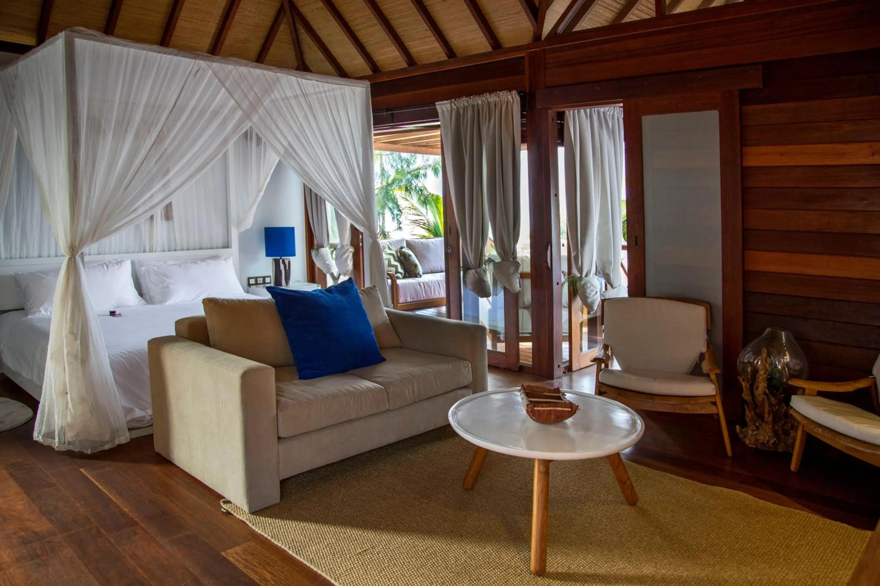 Bed in Sentidos Beach Retreat