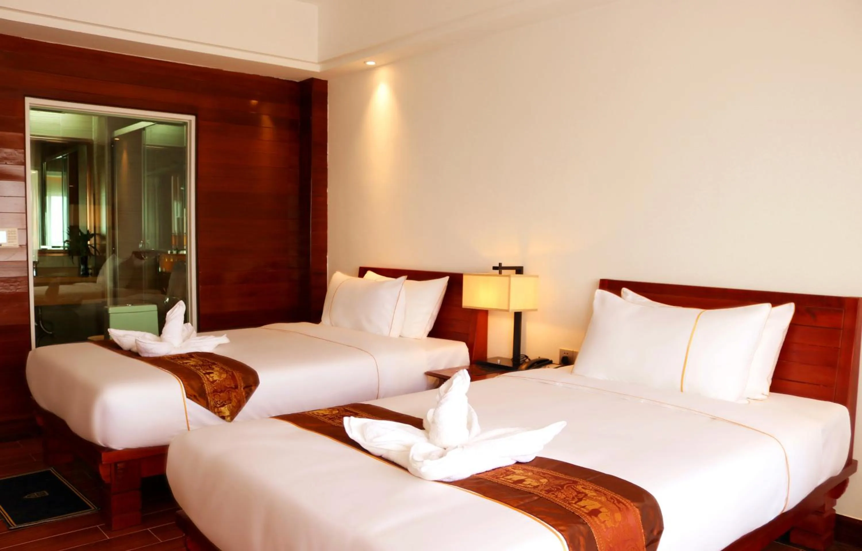 bunk bed, Bed in Chang Palace Vientiane