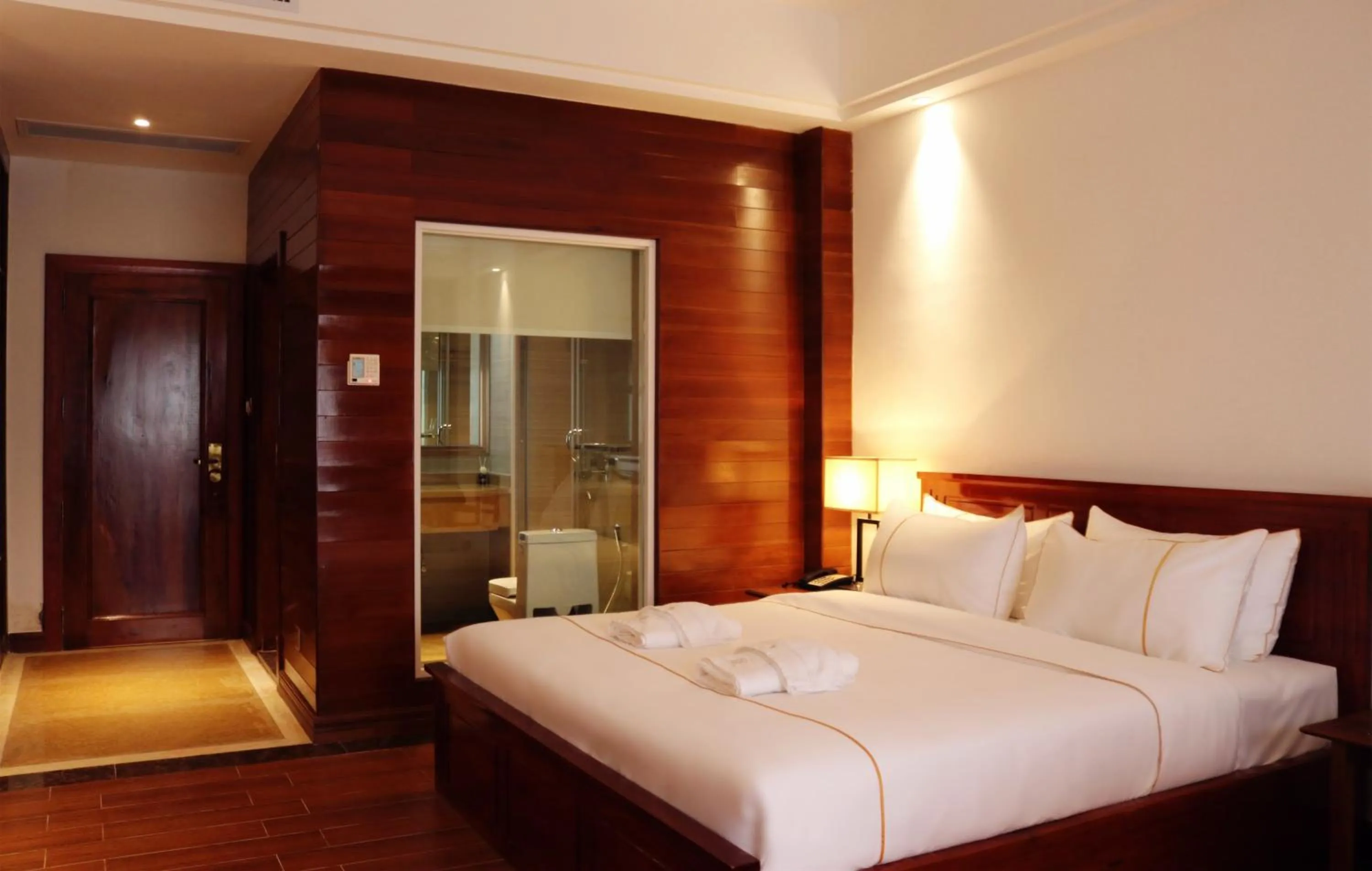 bunk bed, Bed in Chang Palace Vientiane