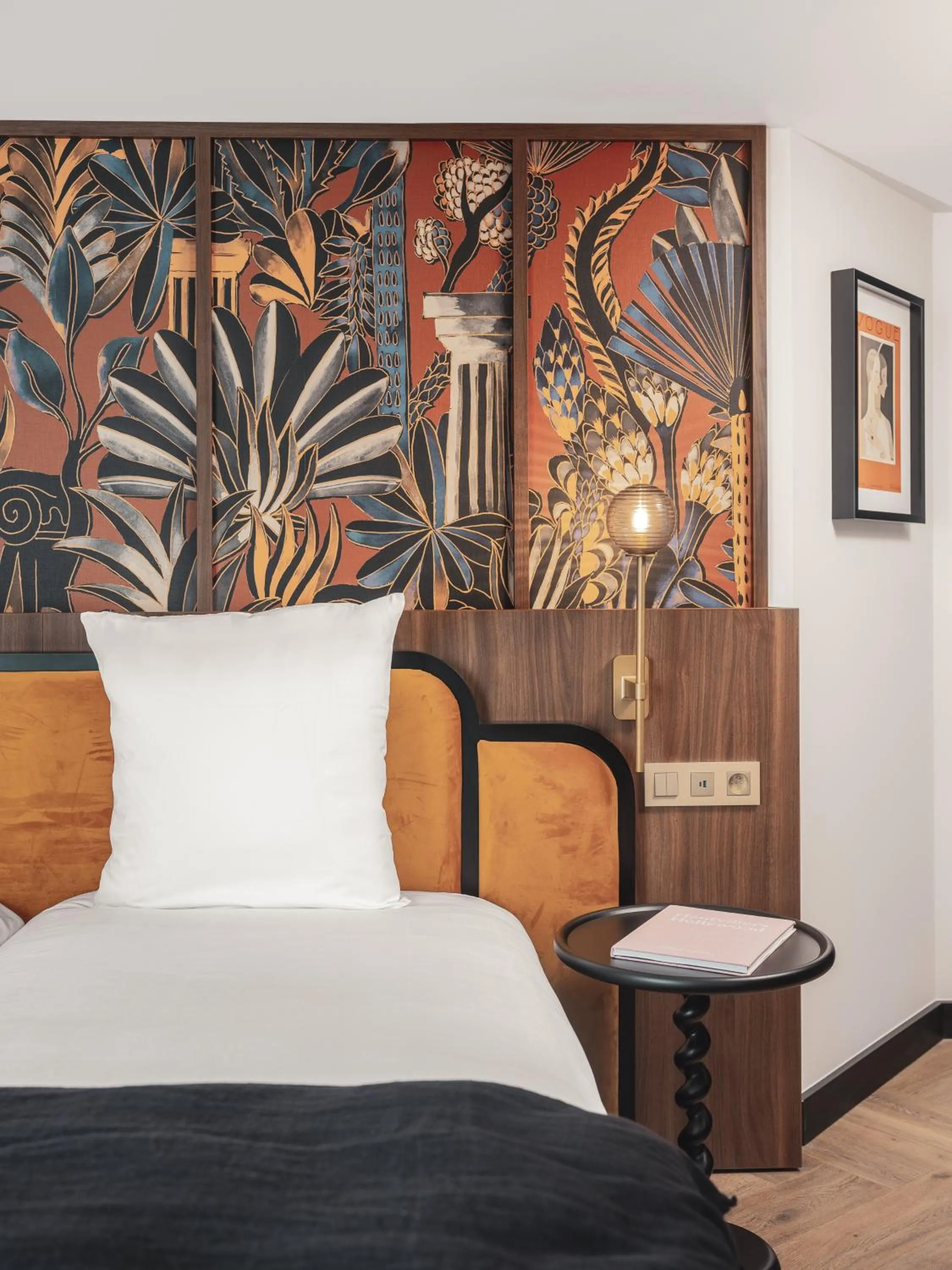 Bed in Billie Hôtel