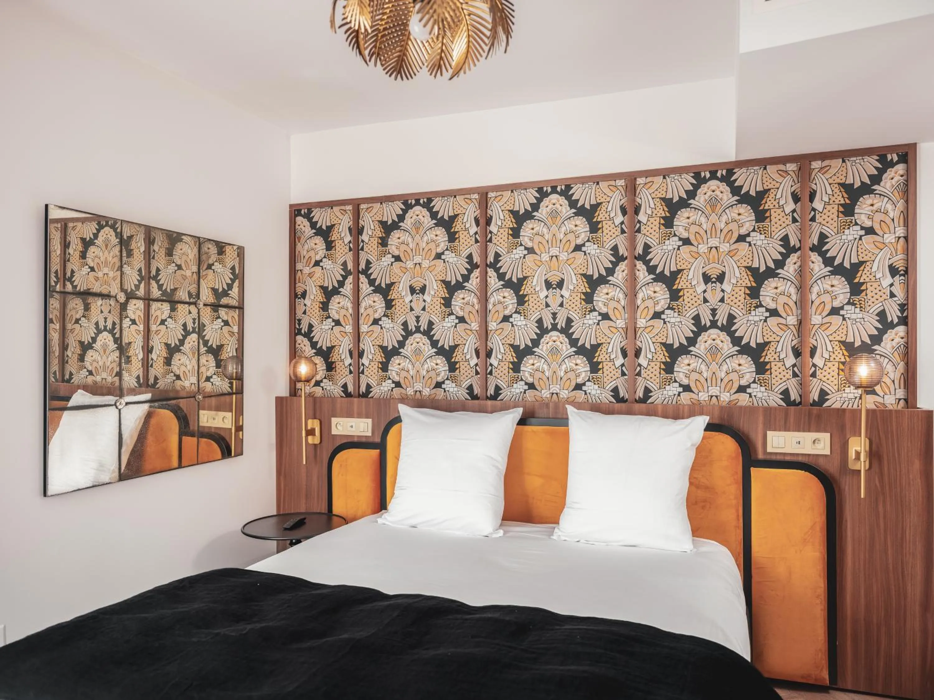 Bed in Billie Hôtel