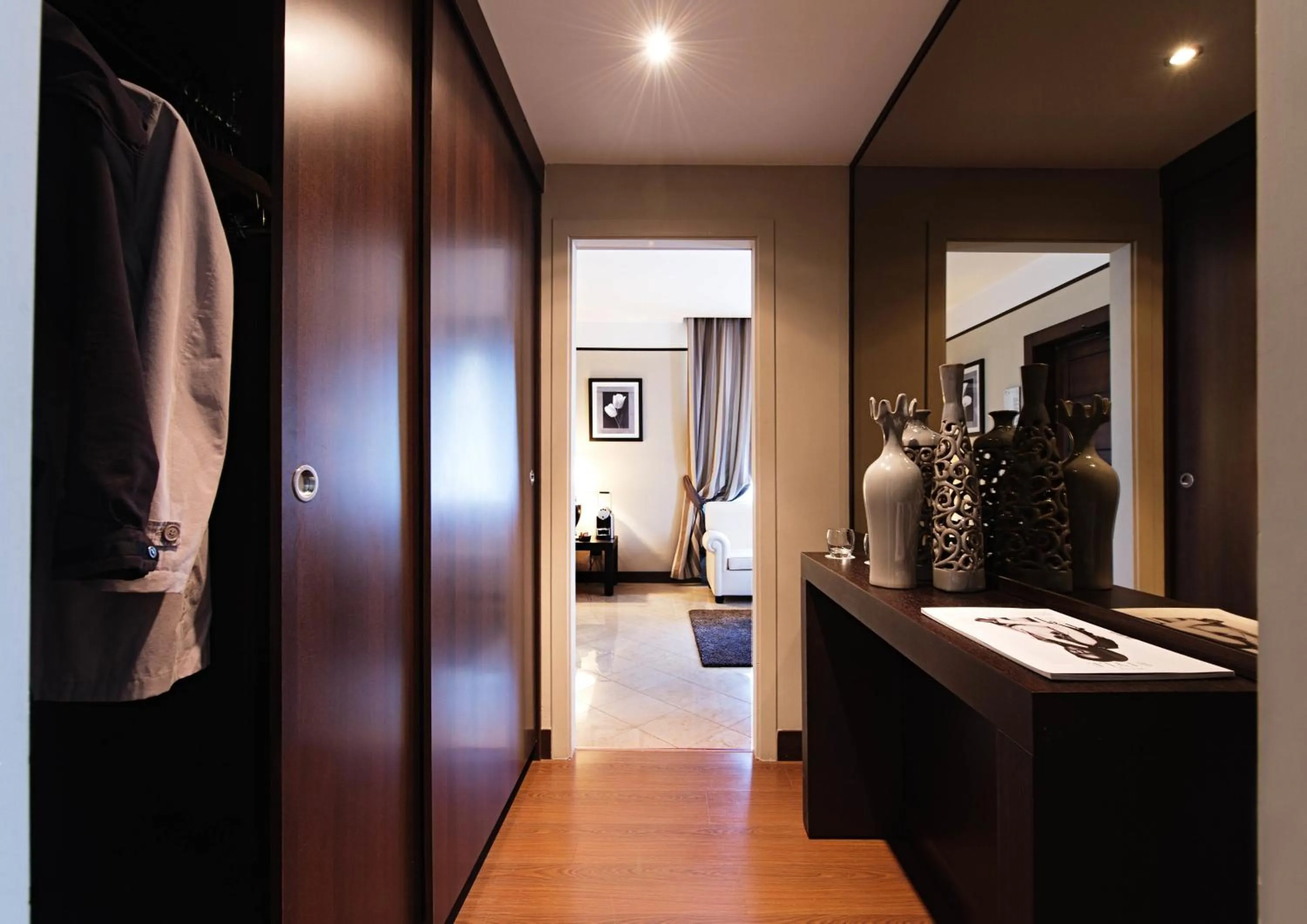 Photo of the whole room in TH Roma - Carpegna Palace