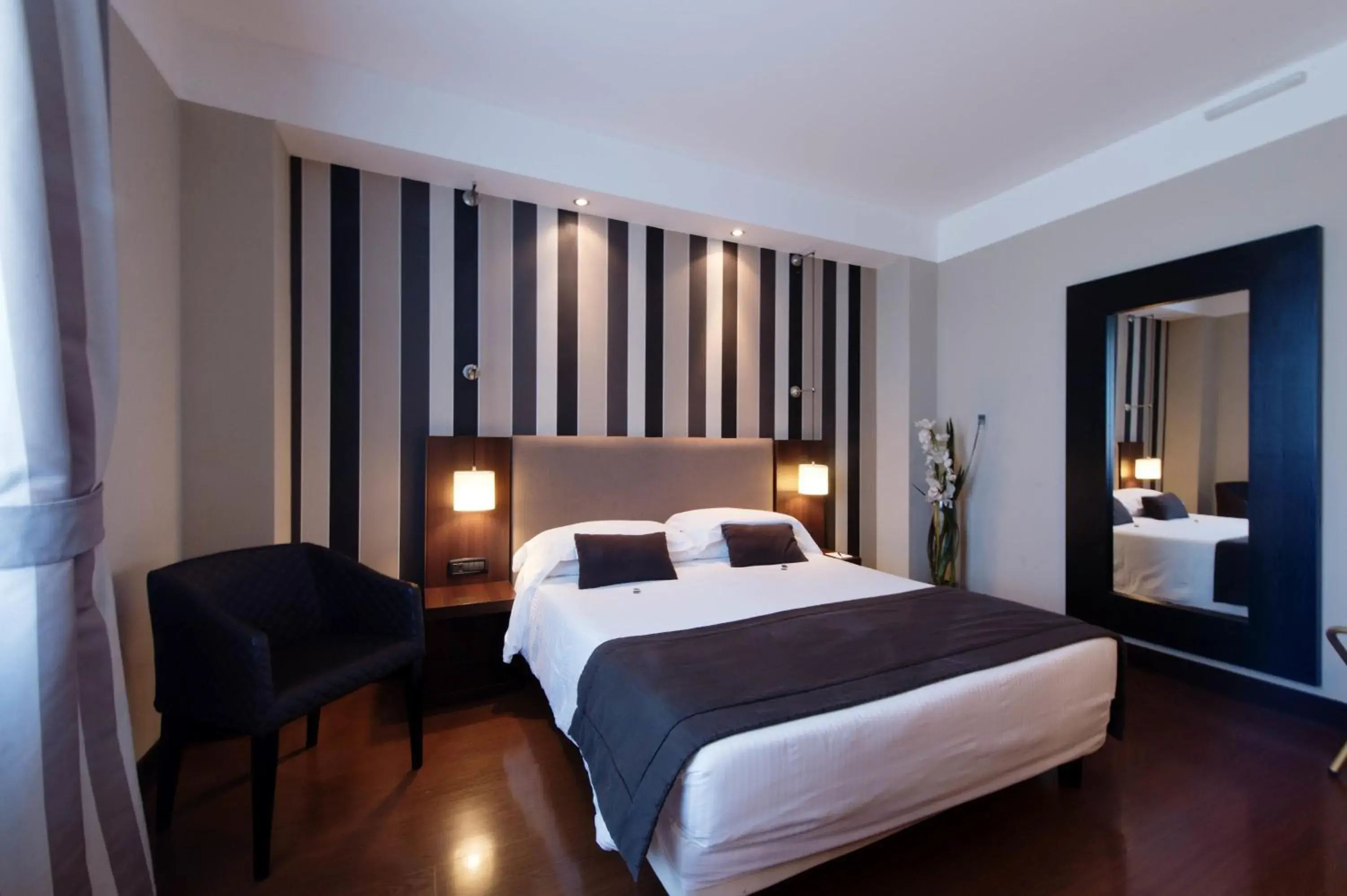 Junior Suite in TH Roma - Carpegna Palace Junior Suite in TH Roma - Carpegna Palace