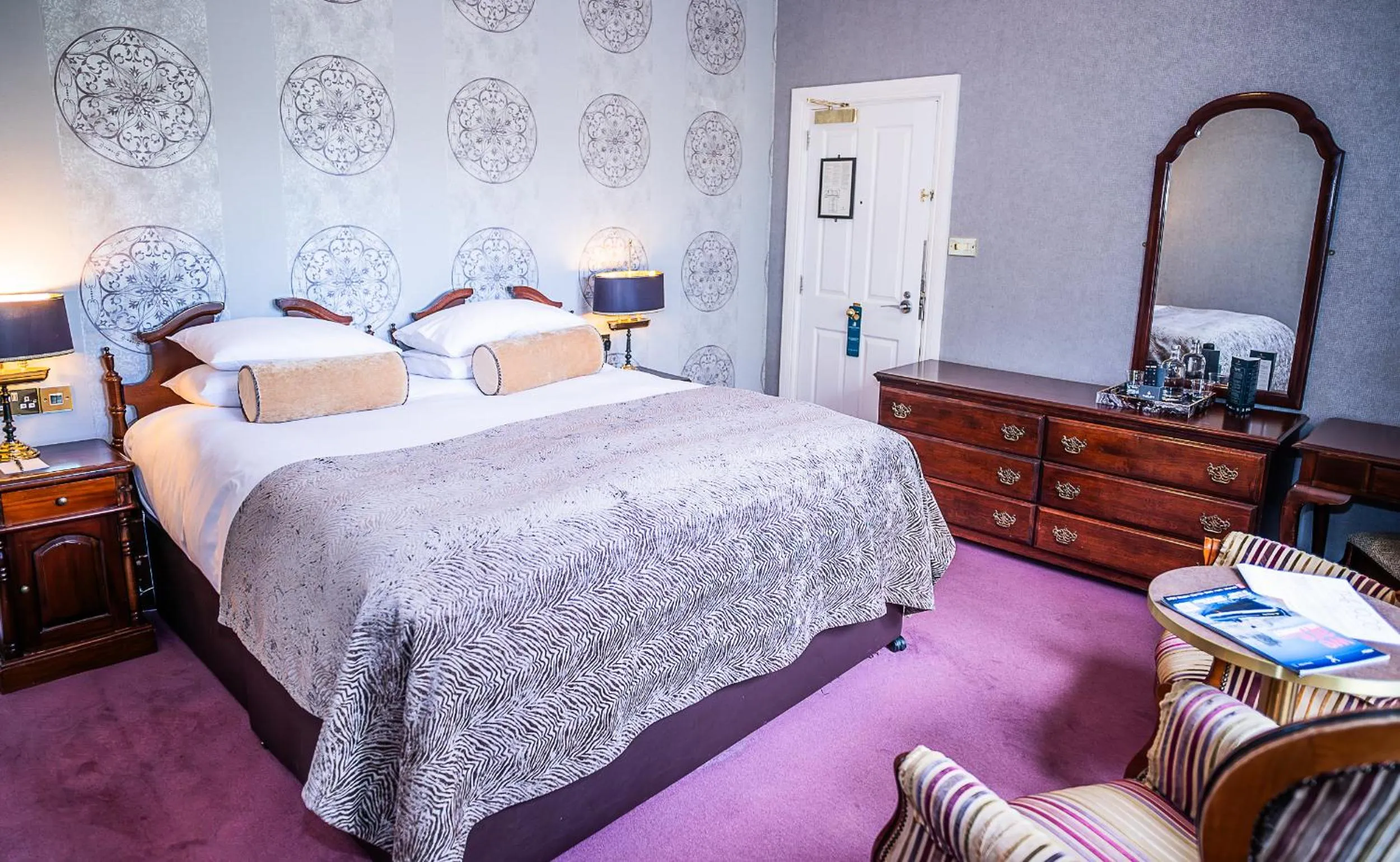 Bed in Killarney Randles Hotel