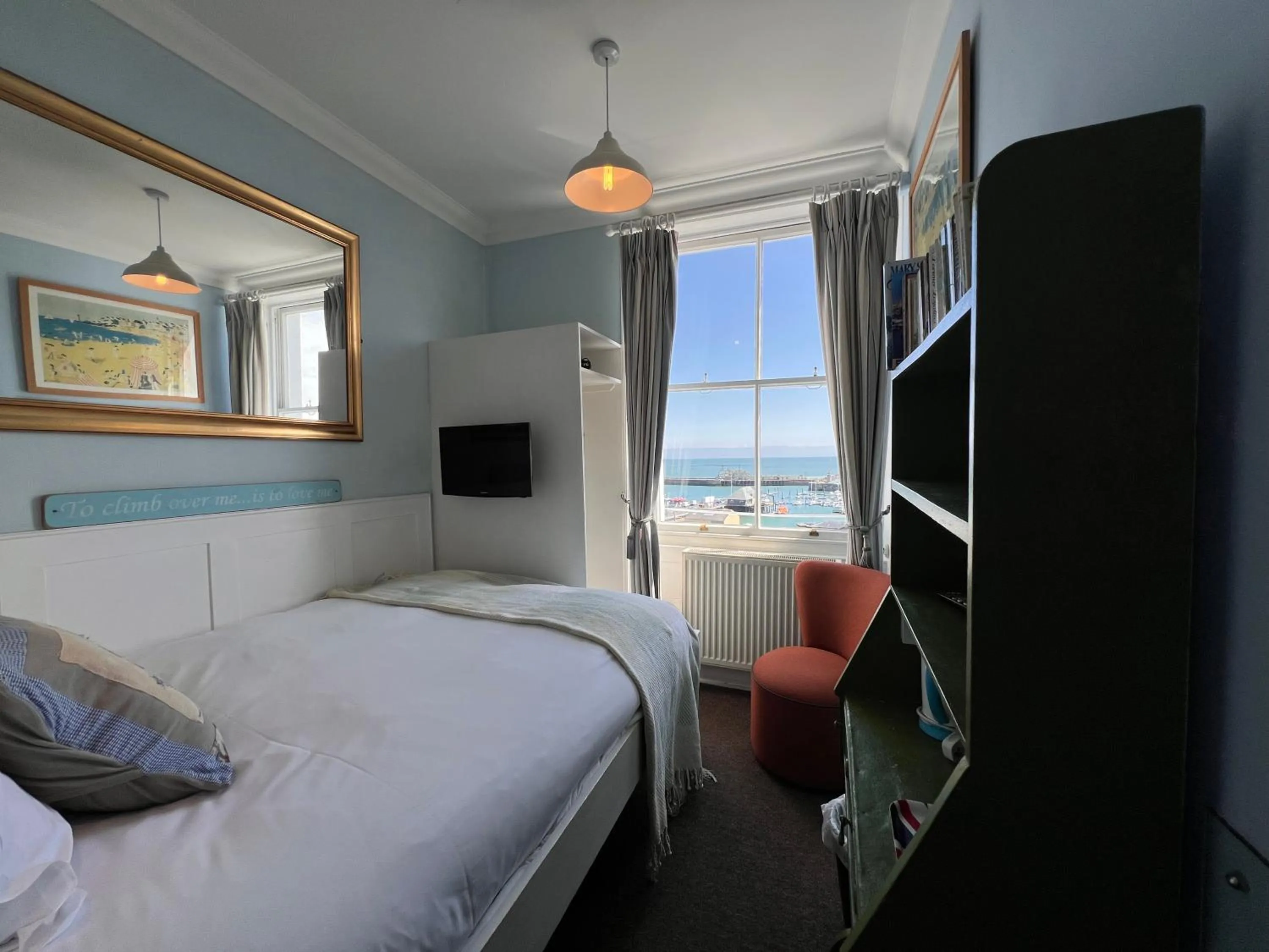 Bed in The Royal Harbour Hotel