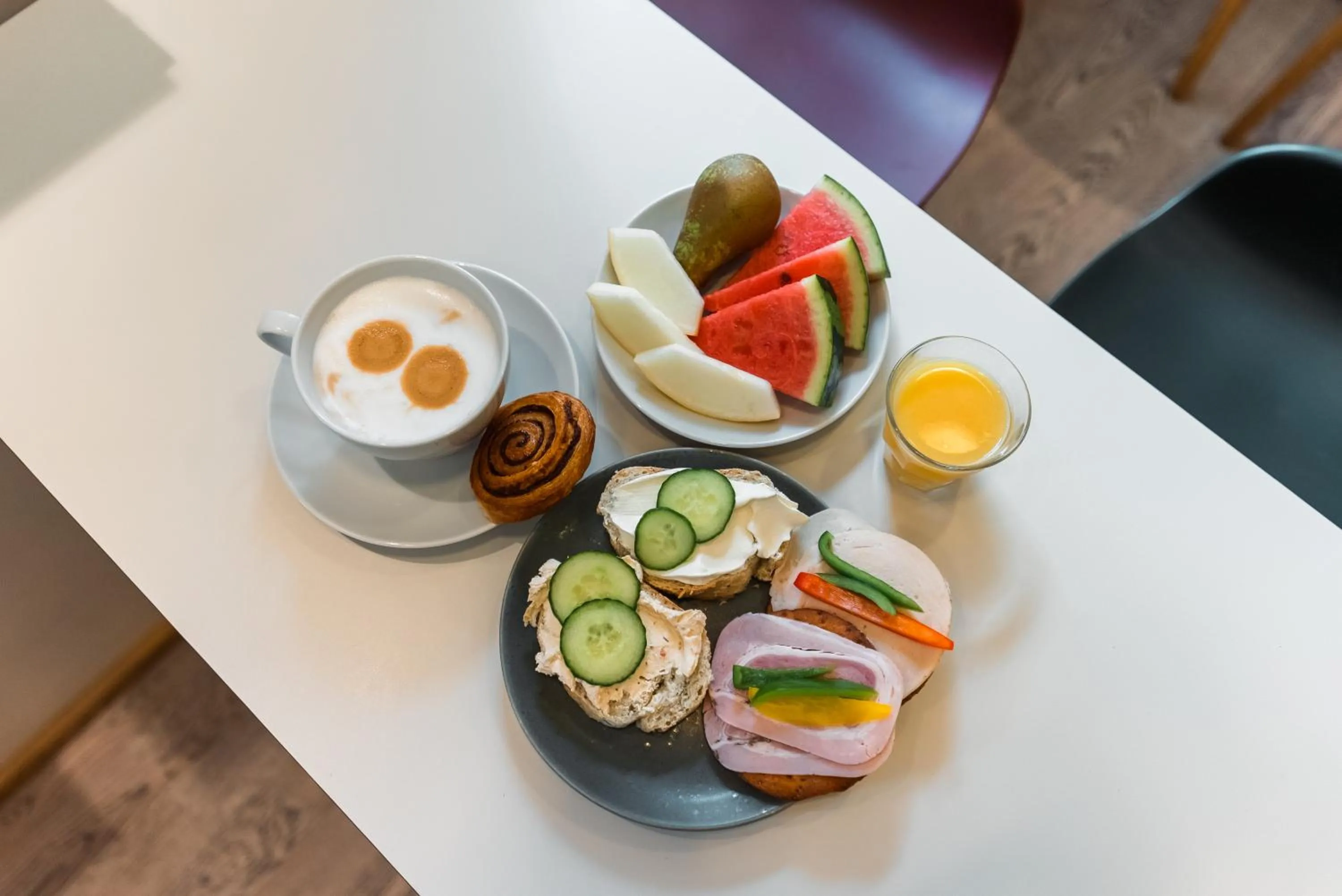 Breakfast in Go Hotel Ansgar