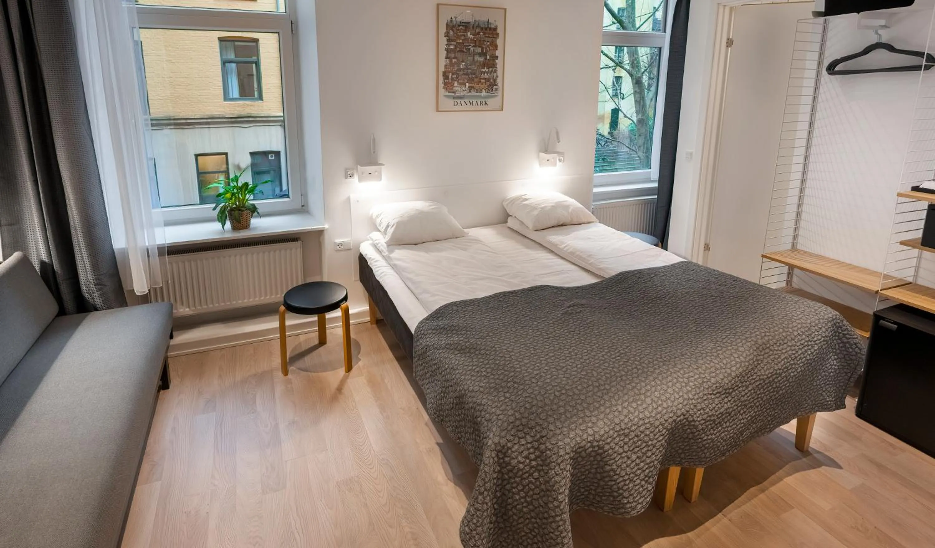 TV and multimedia, Bed in Go Hotel Ansgar