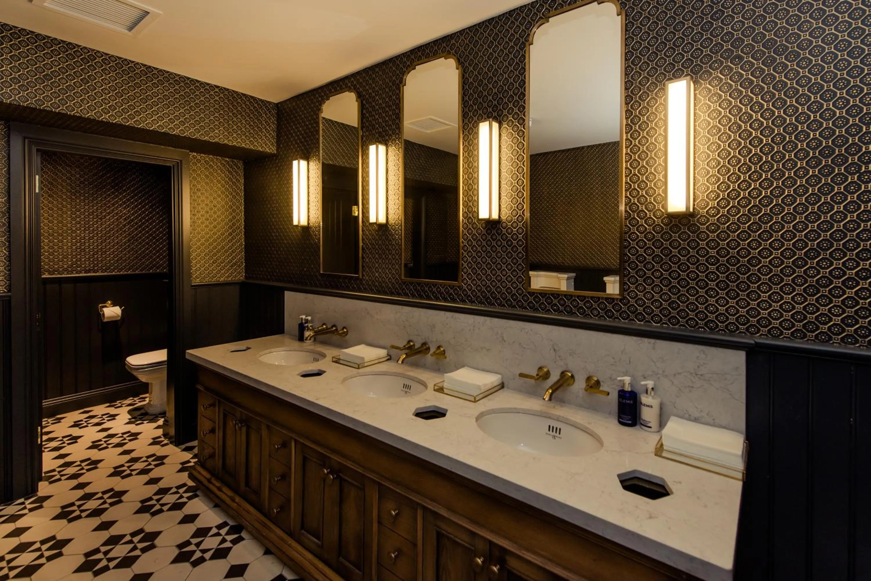 Bathroom in Cahernane House Hotel