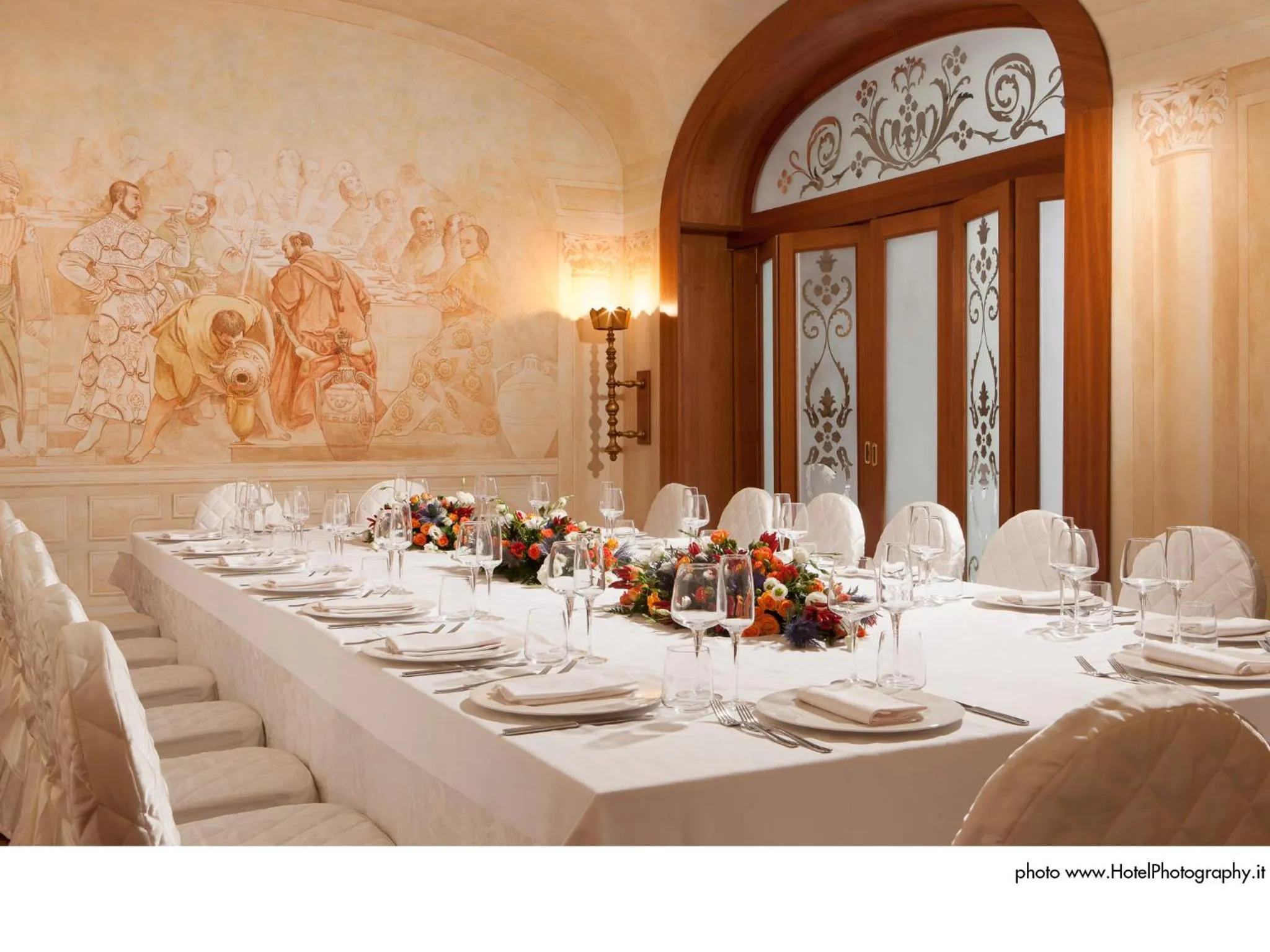 Restaurant/places to eat in Grand Hotel Trento