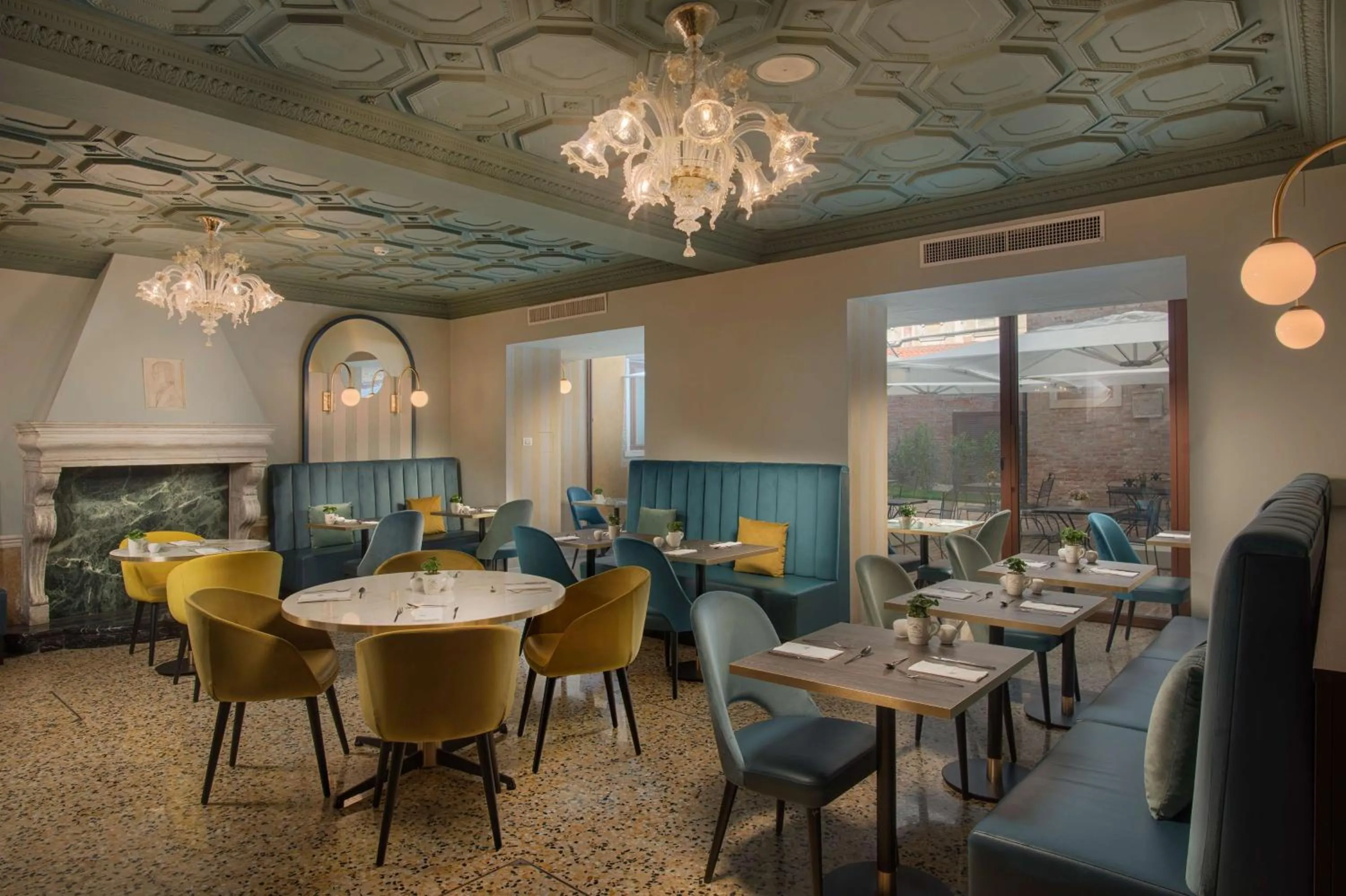 Breakfast in NH Venezia Santa Lucia