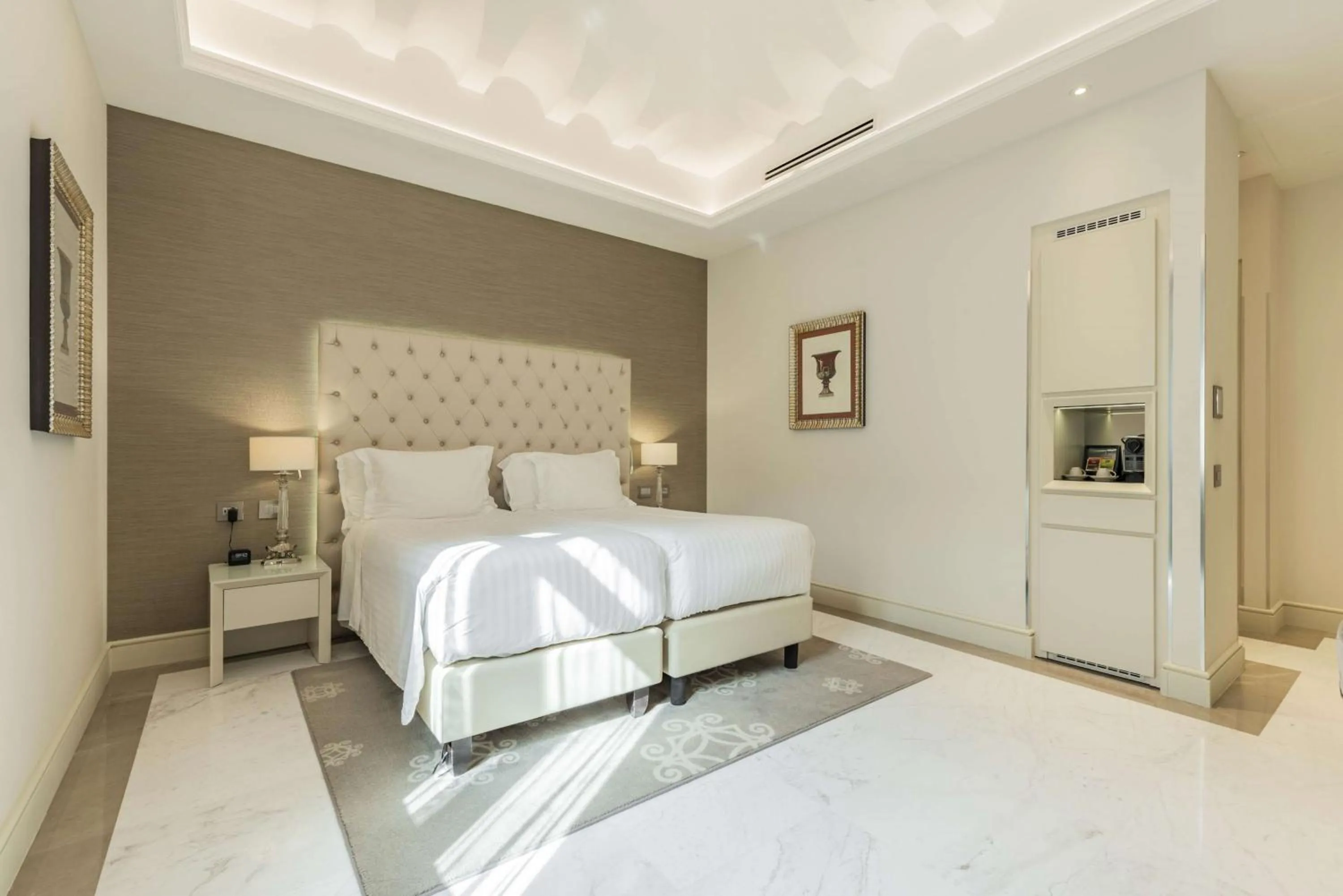 Bed in Aleph Rome Hotel, Curio Collection By Hilton