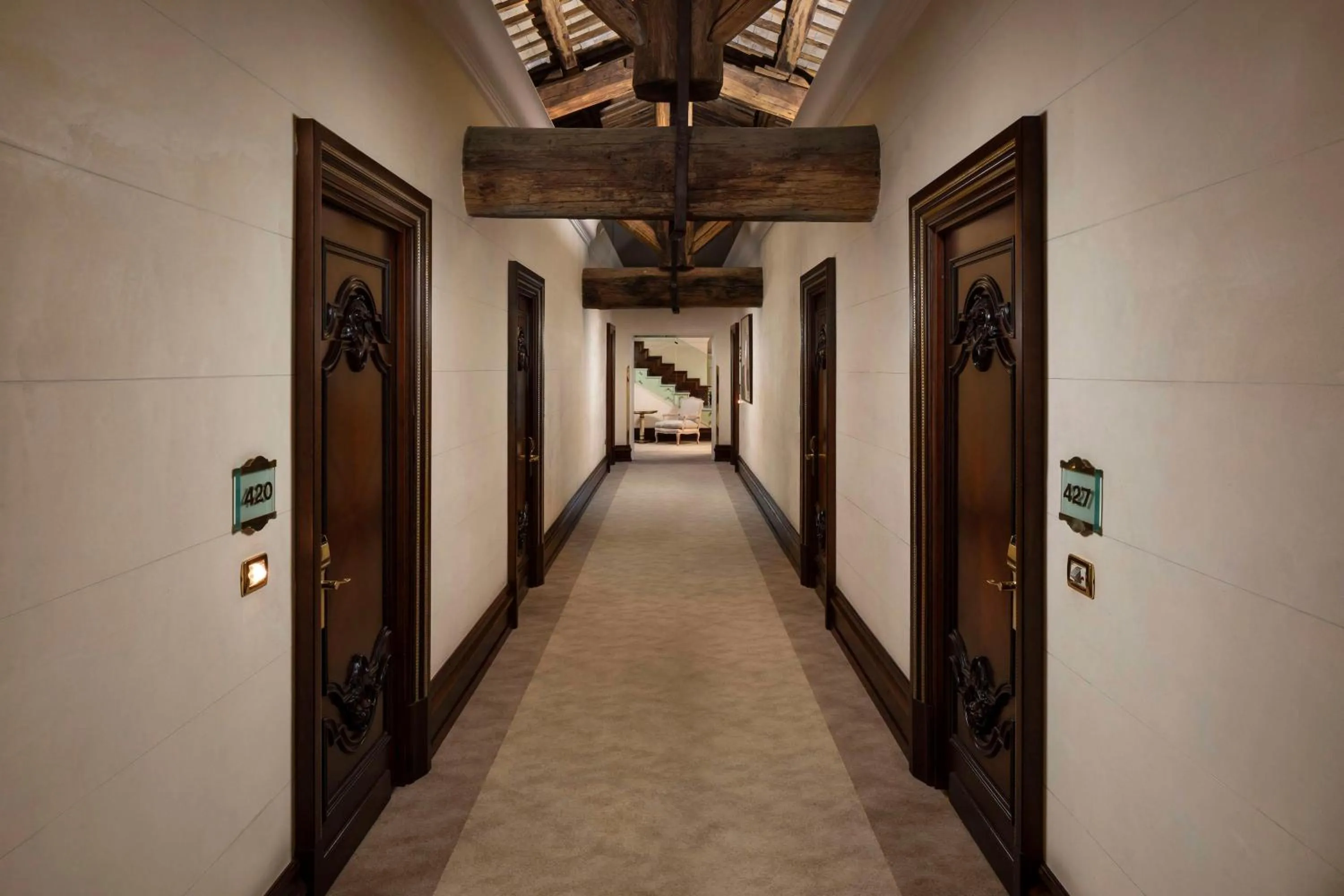 Lobby or reception in Anantara Palazzo Naiadi Rome Hotel - A Leading Hotel of the World