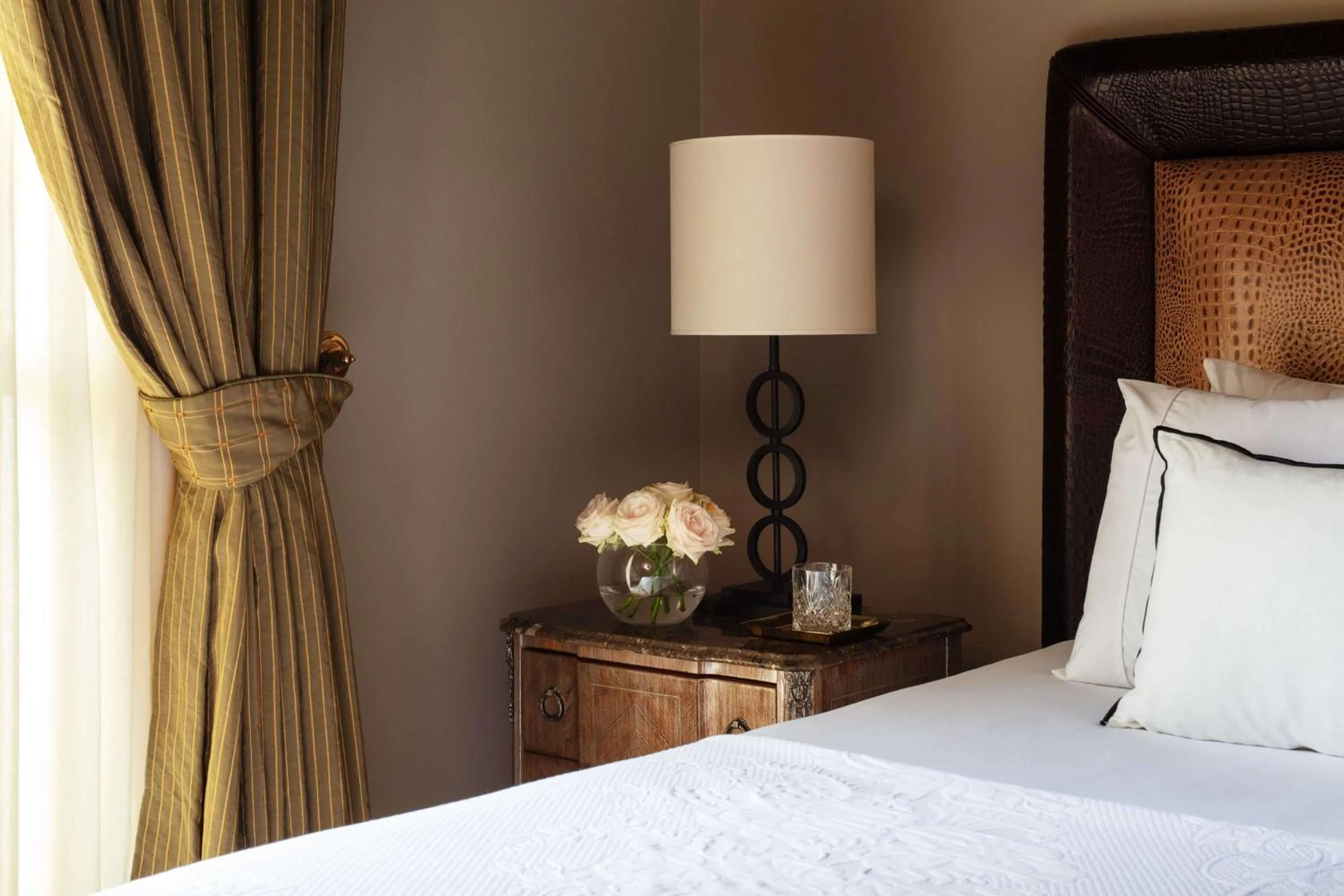 Bedroom, Bed in Anantara Palazzo Naiadi Rome Hotel - A Leading Hotel of the World