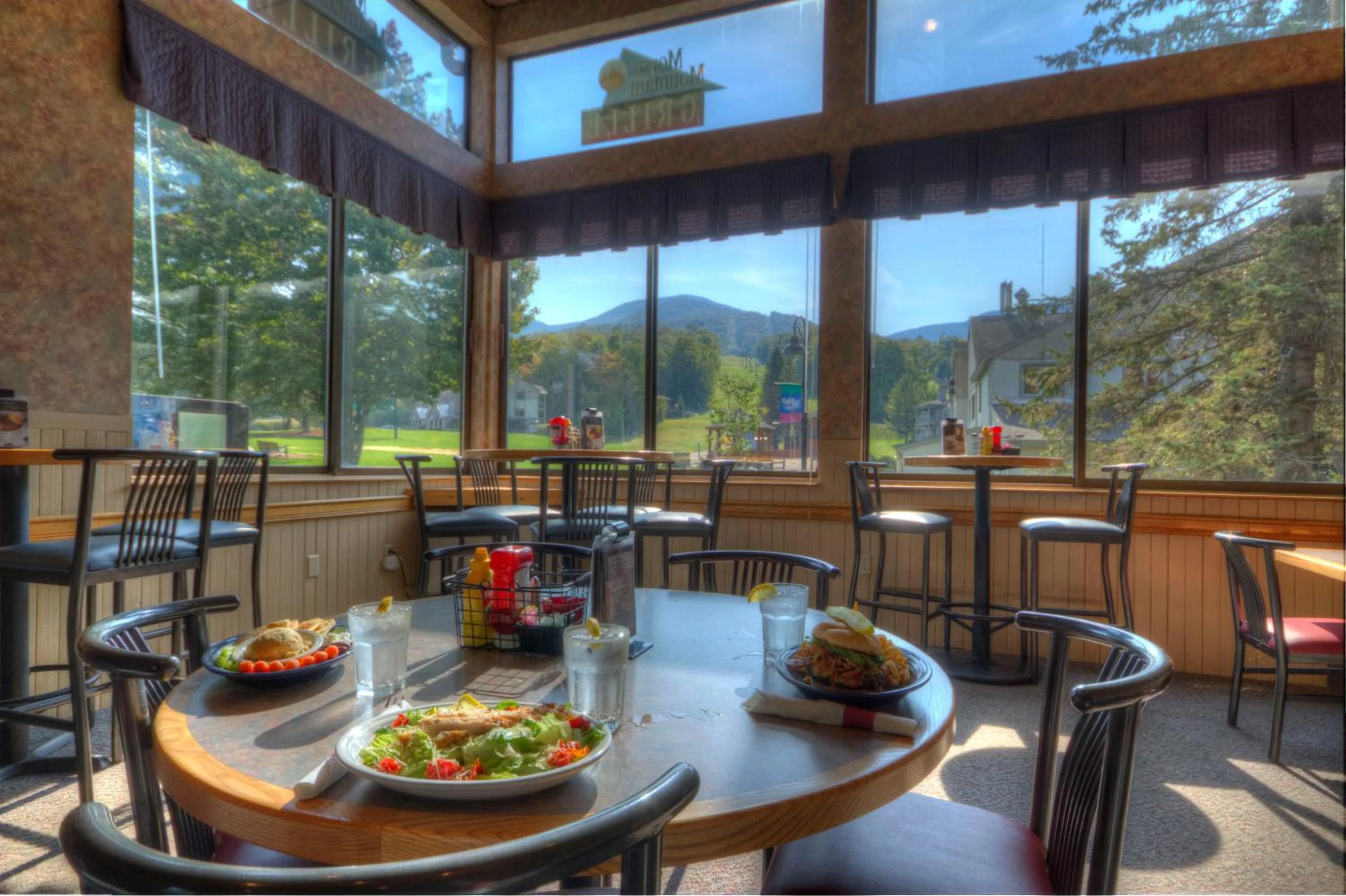 Restaurant/places to eat in Club Wyndham Smugglers' Notch Vermont