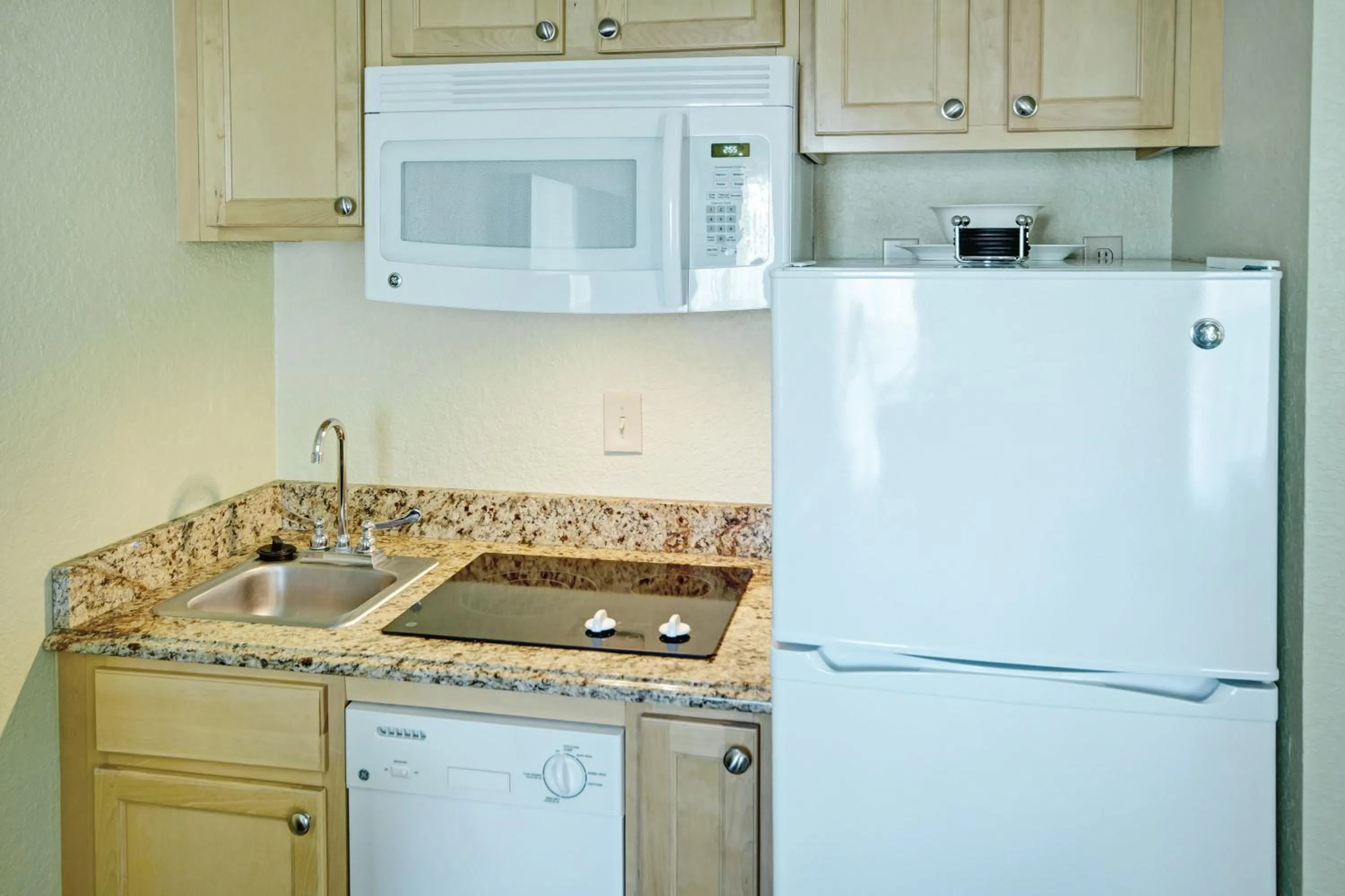 Kitchen or kitchenette in Club Wyndham Star Island