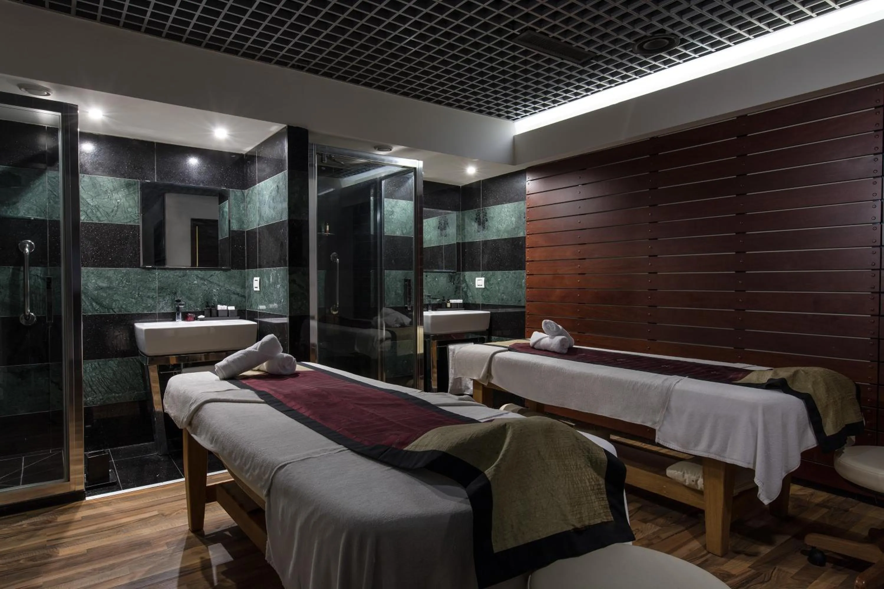 Massage, Bed in Grand Hotel Palace Rome