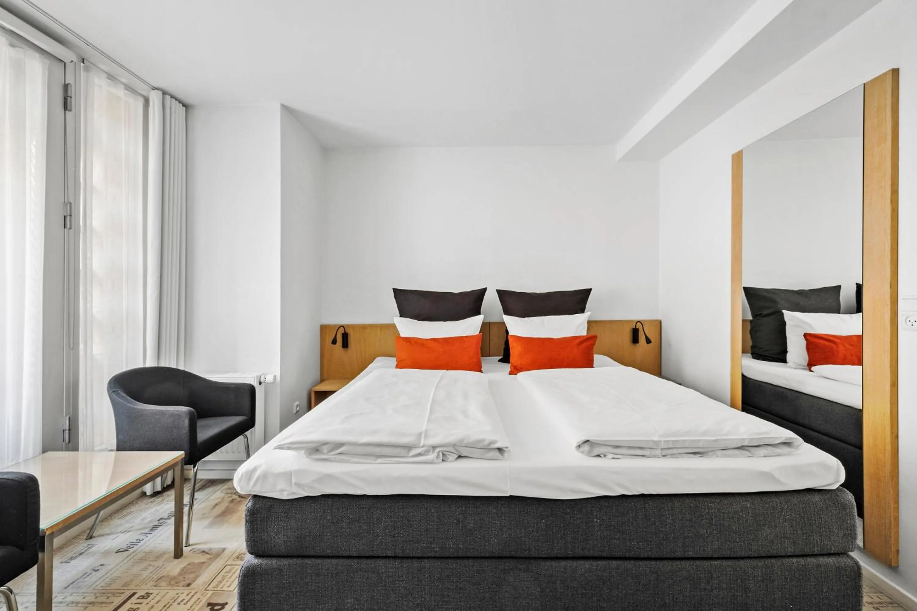 Bedroom, Bed in Best Western ToRVEhallerne