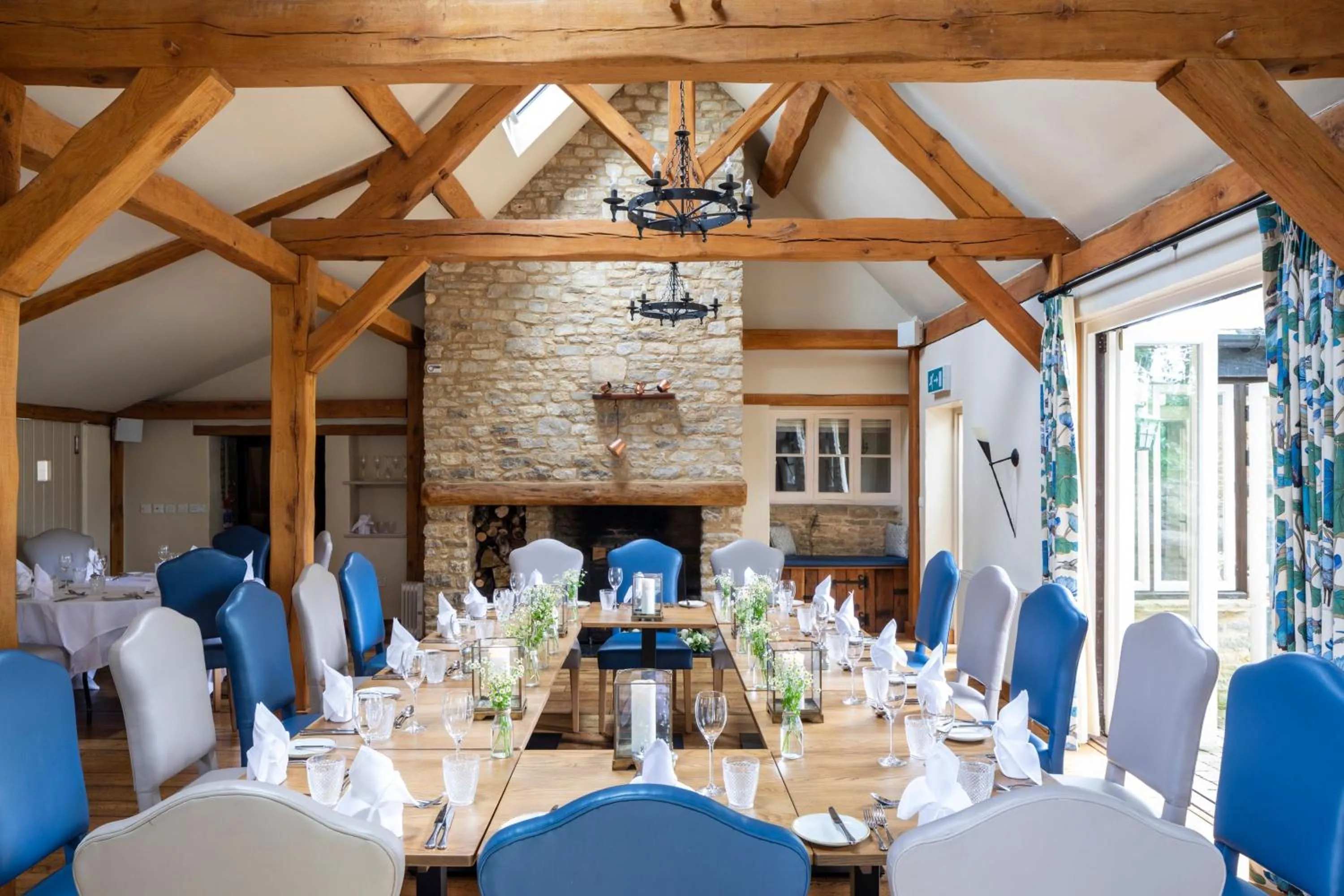 Banquet/Function facilities in Old Swan