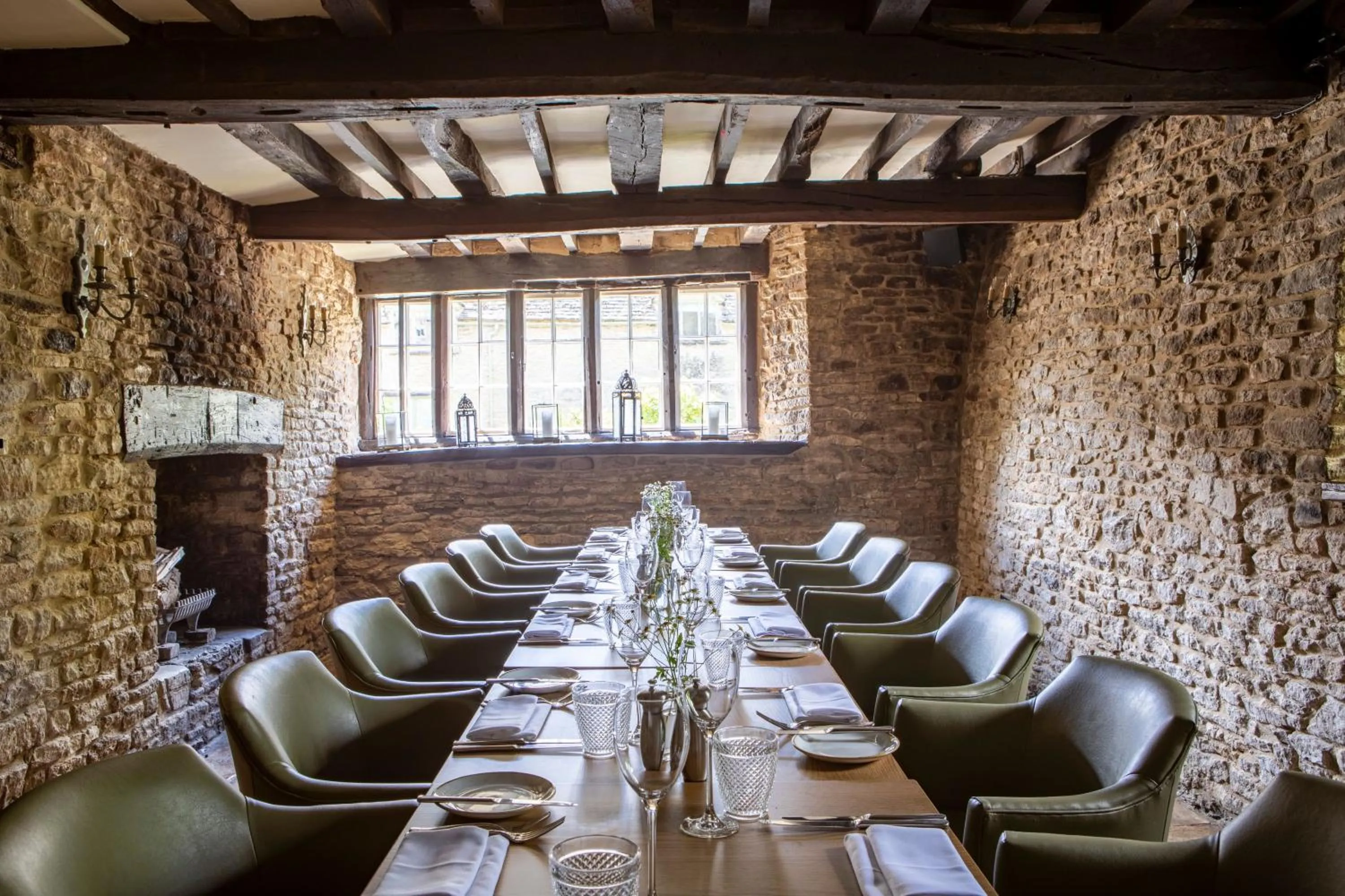 Banquet/Function facilities in Old Swan