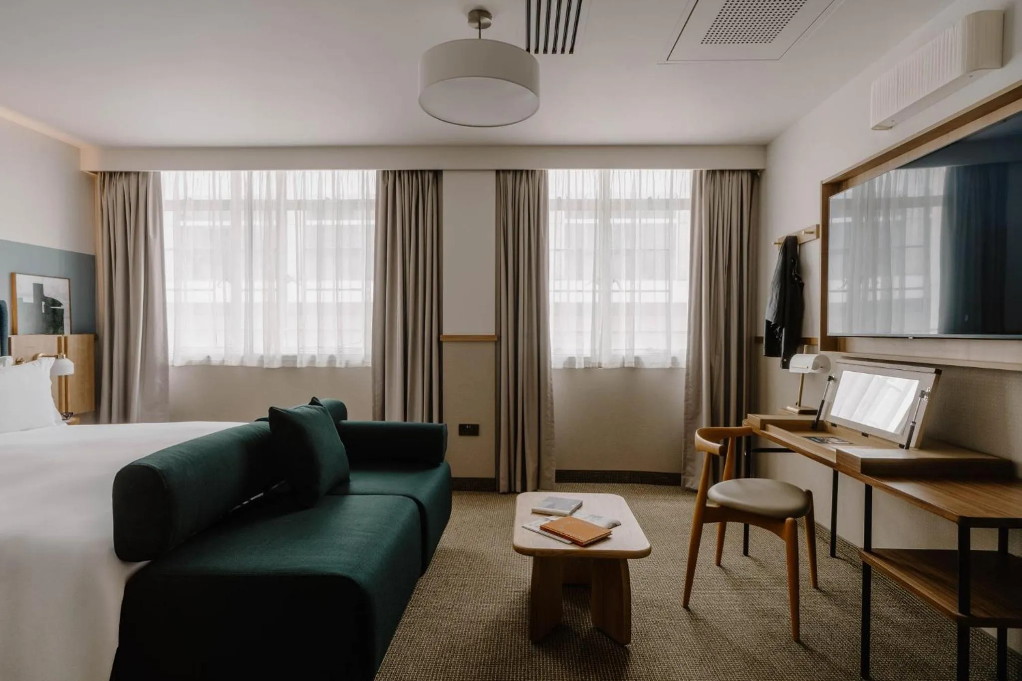 Bedroom, Bed in Club Quarters Hotel London City, London