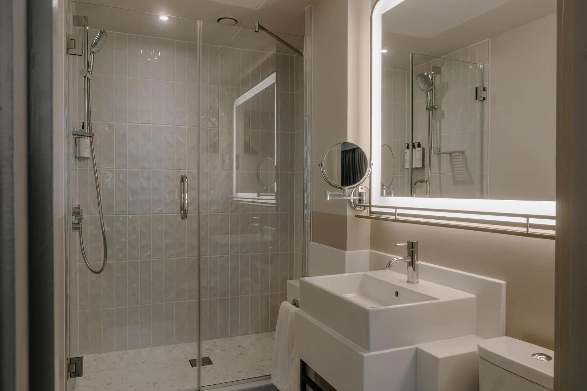 Bathroom in Club Quarters Hotel London City, London