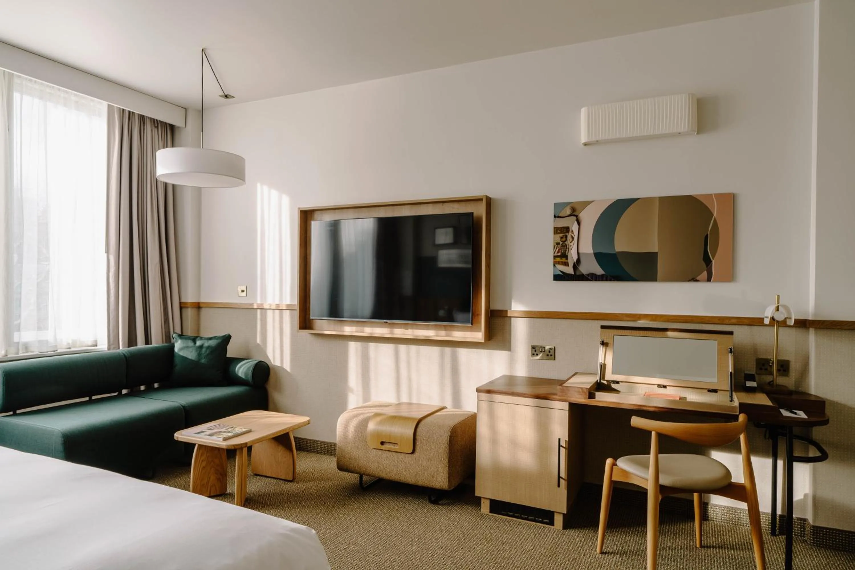 Bedroom, Bed in Club Quarters Hotel London City, London