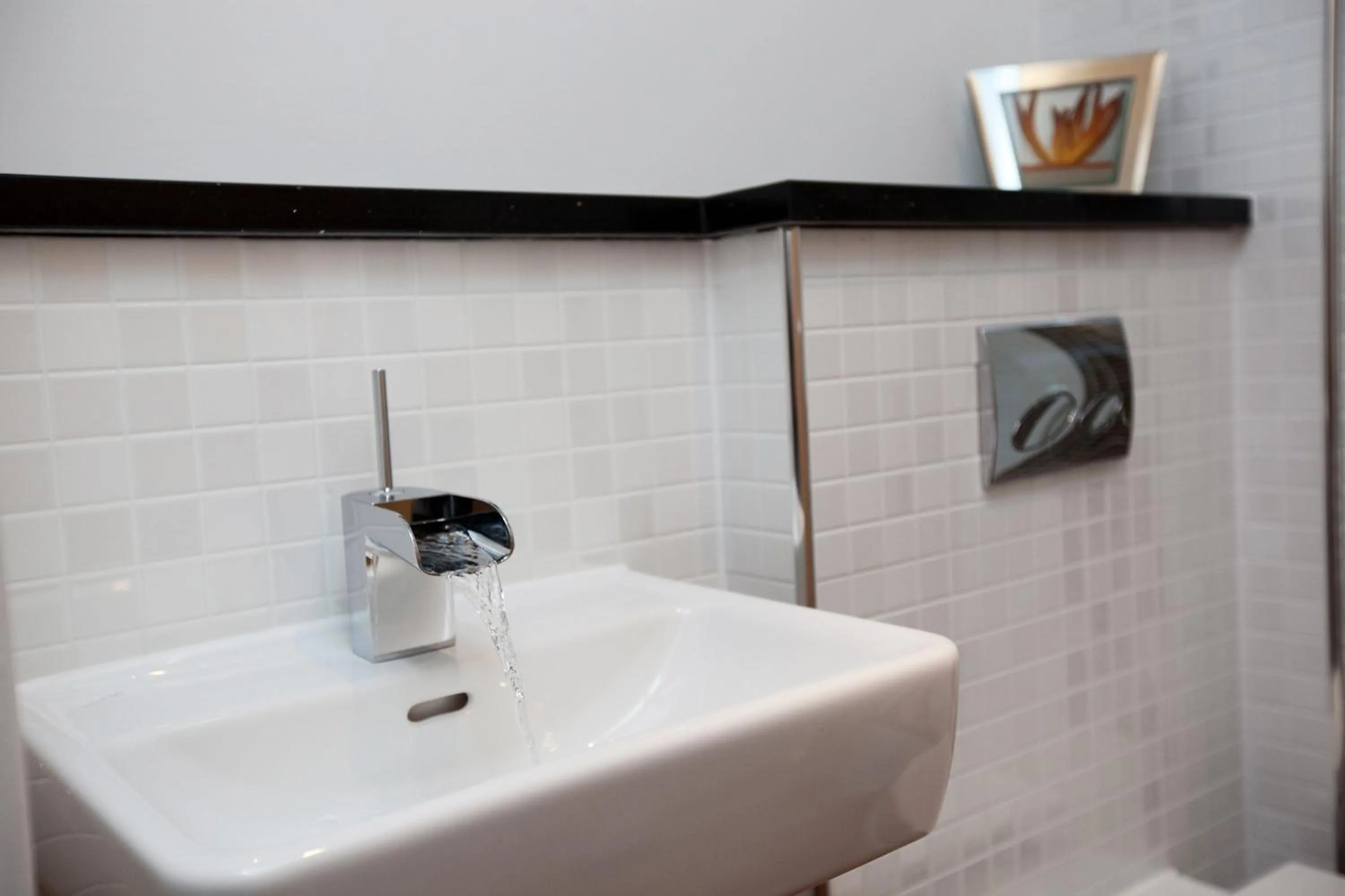 Bathroom in The Spires Serviced Apartments Glasgow