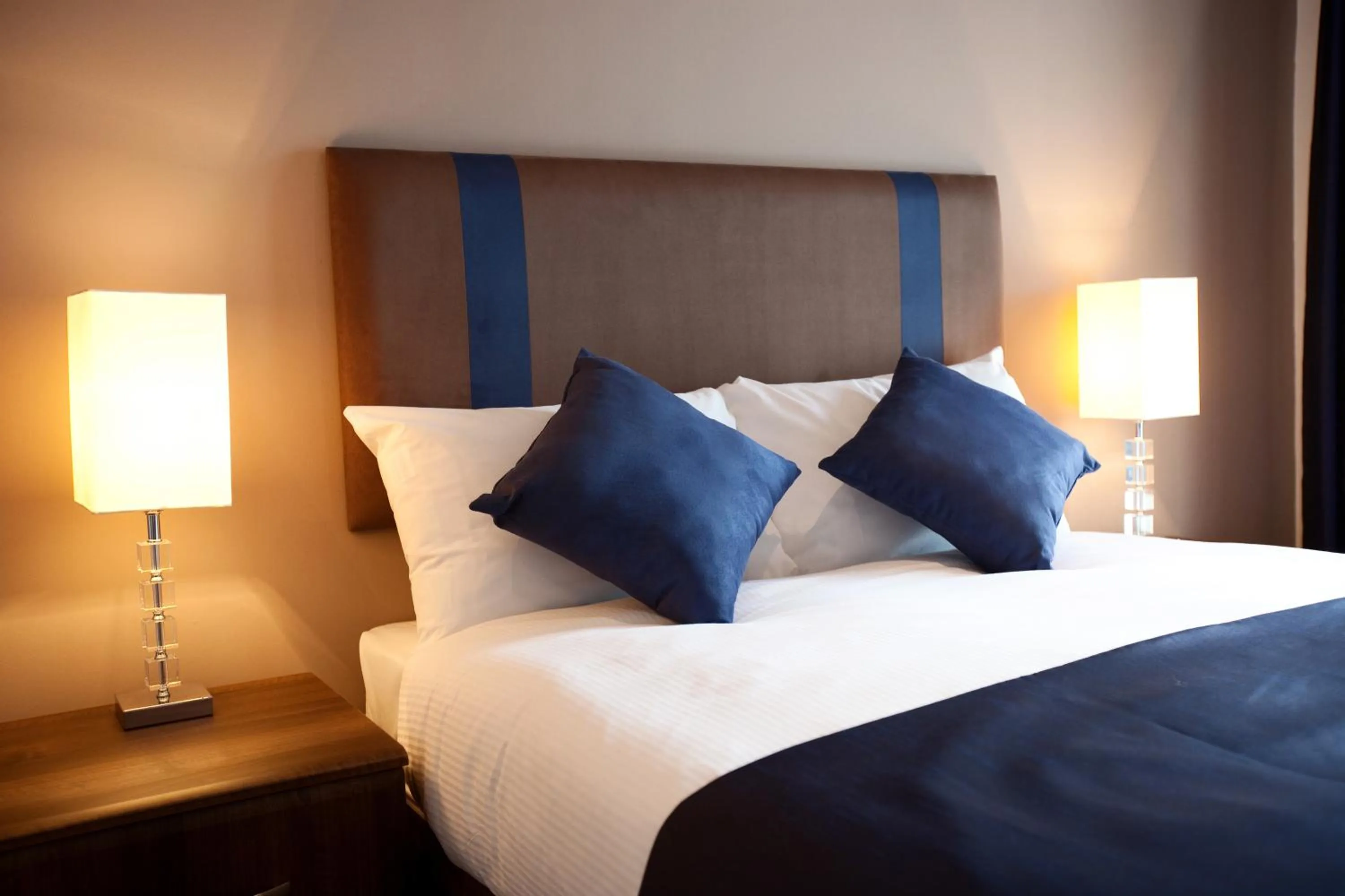 Bed in The Spires Serviced Apartments Glasgow