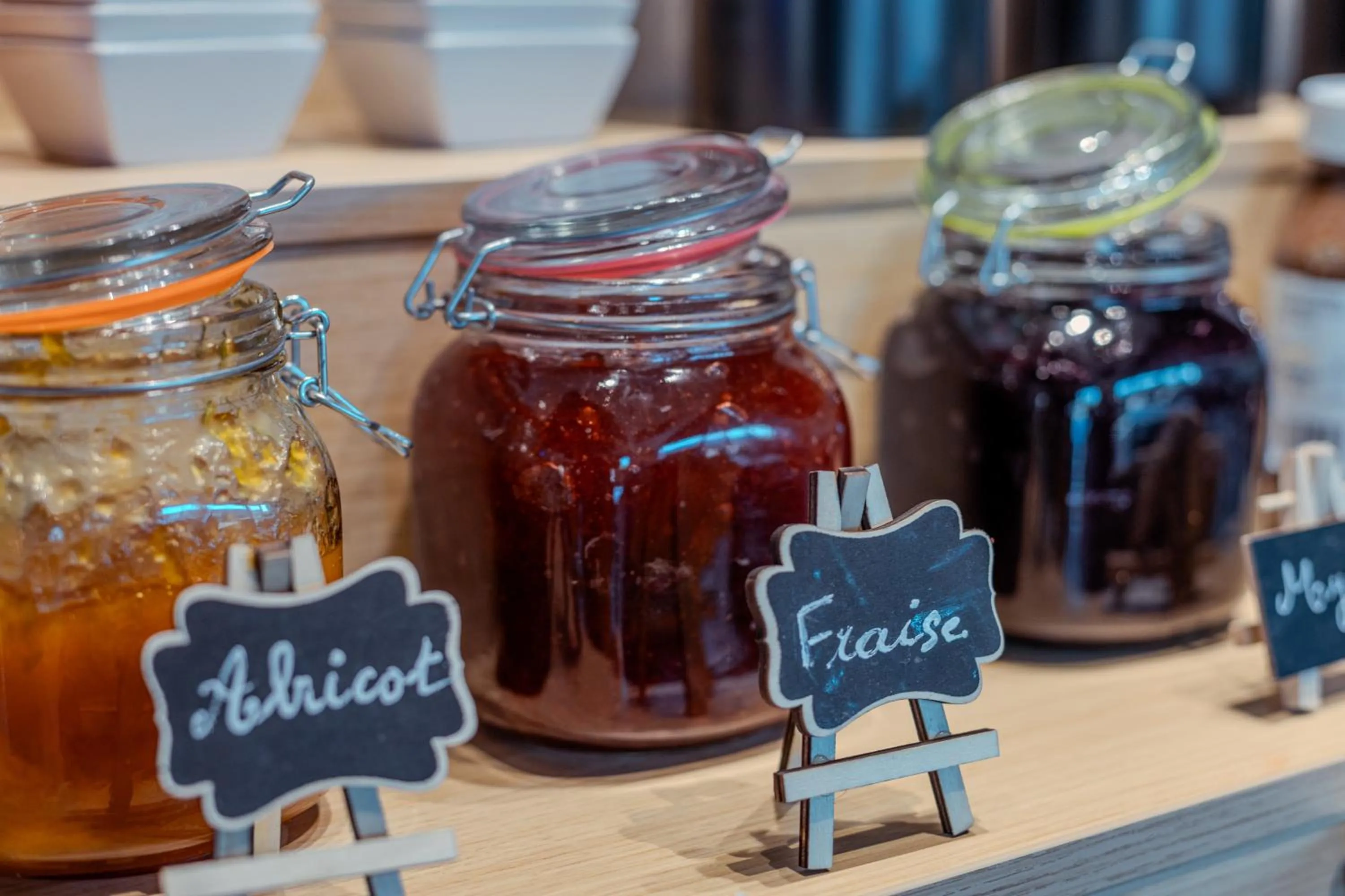 Buffet breakfast in KYRIAD DIRECT ORLEANS NORD - Cap Saran