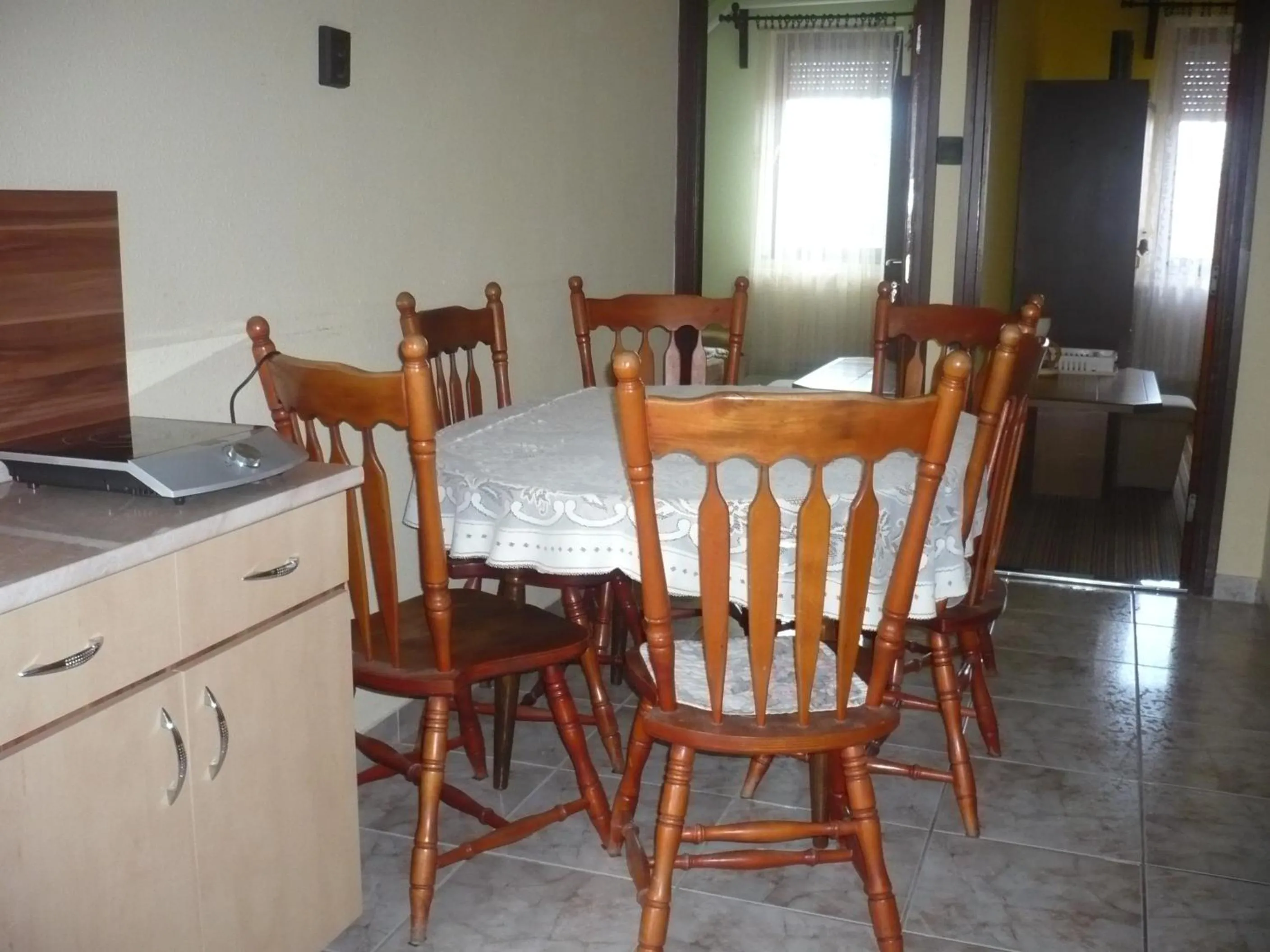 Coffee/tea facilities in Anna Báthory Apartmanház
