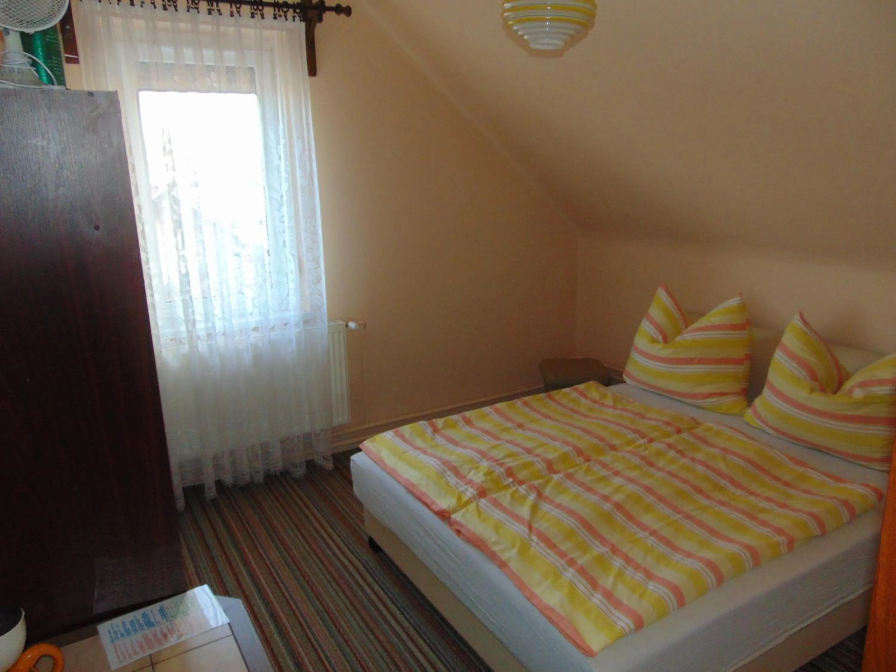 Bedroom, Bed in Anna Báthory Apartmanház