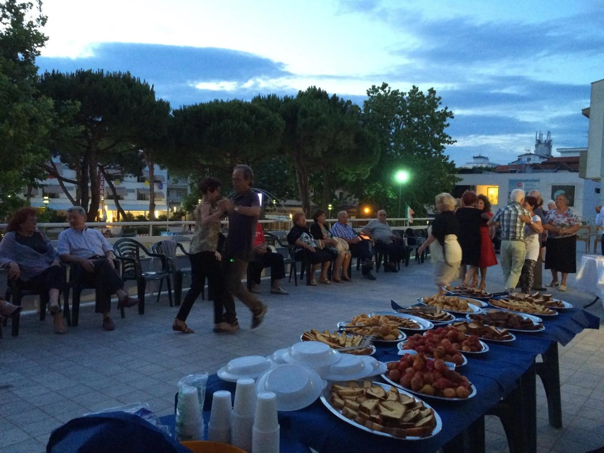 Entertainment in West End