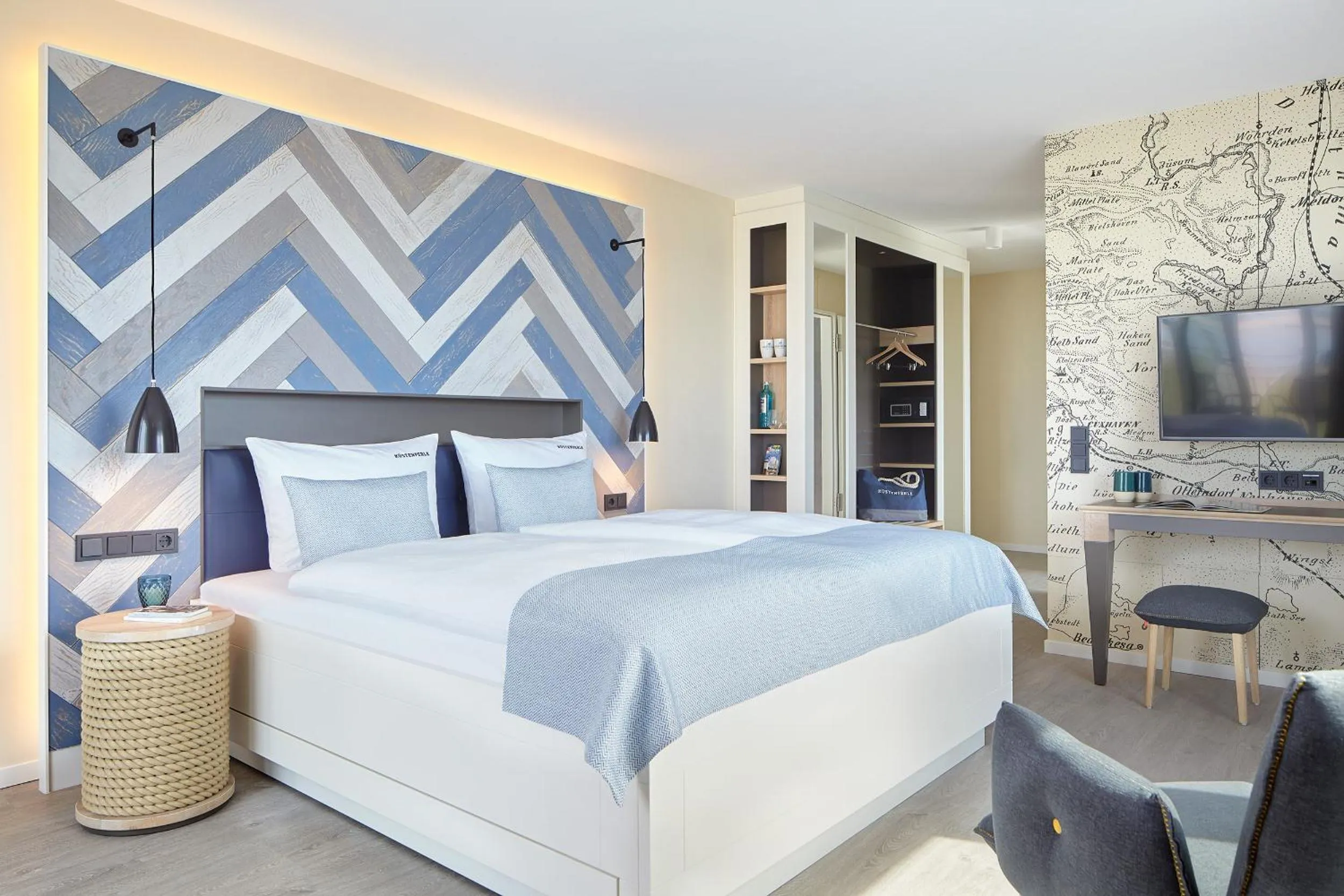 Photo of the whole room, Bed in Küstenperle Strandhotel & Spa