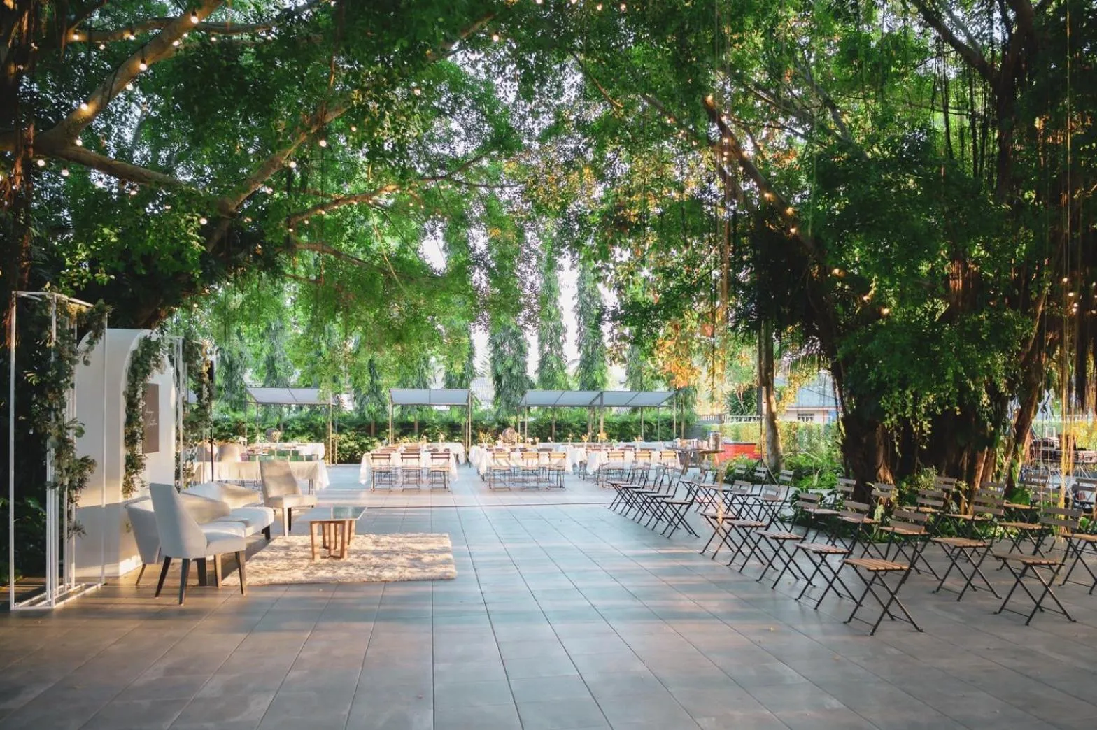 Area and facilities in Blue Rabbit Hotel