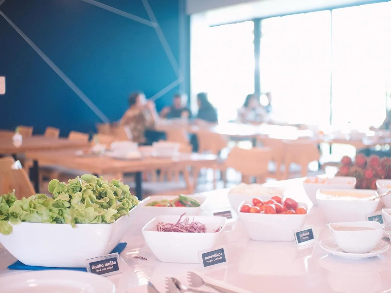 Restaurant/places to eat in Blue Rabbit Hotel