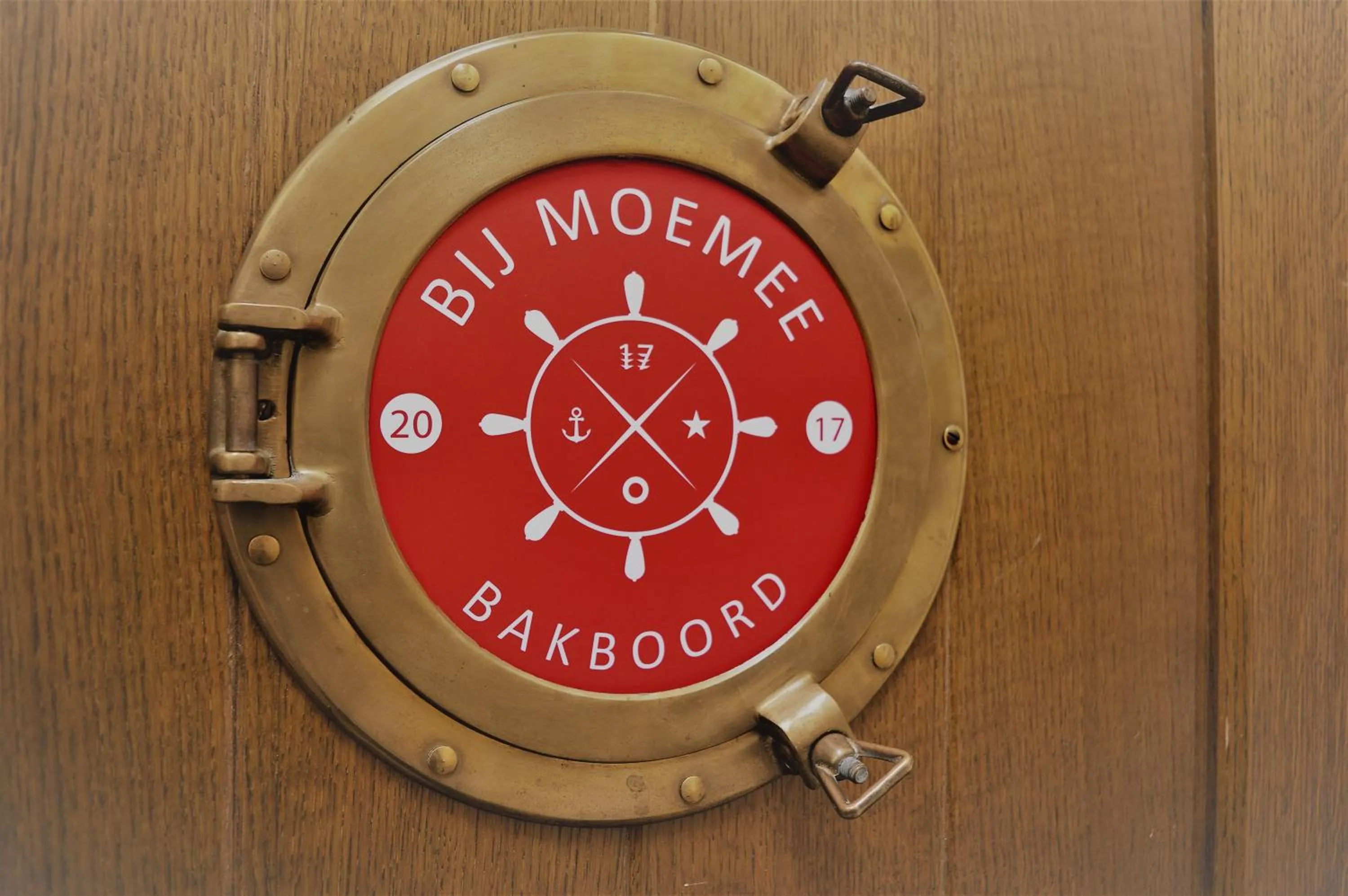 Logo/Certificate/Sign in B&B Bij MoeMee