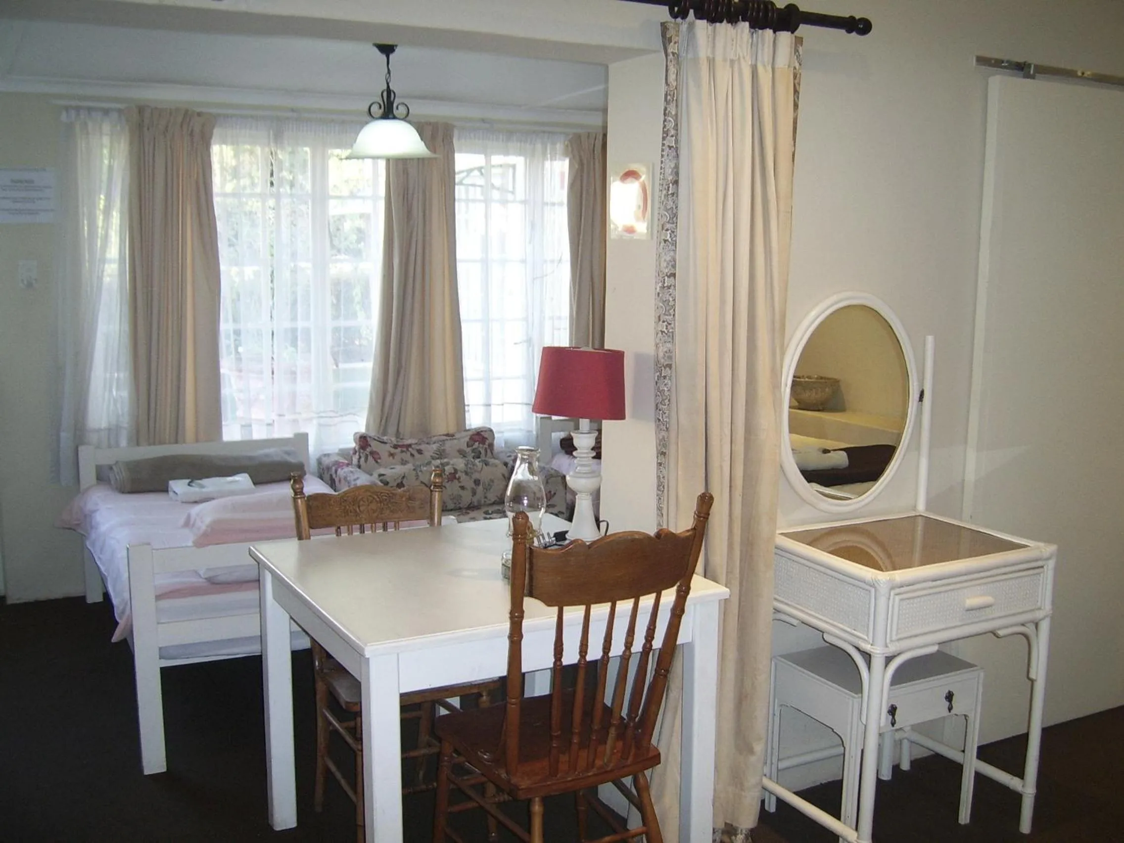 Dining area in Nutmeg Guest House