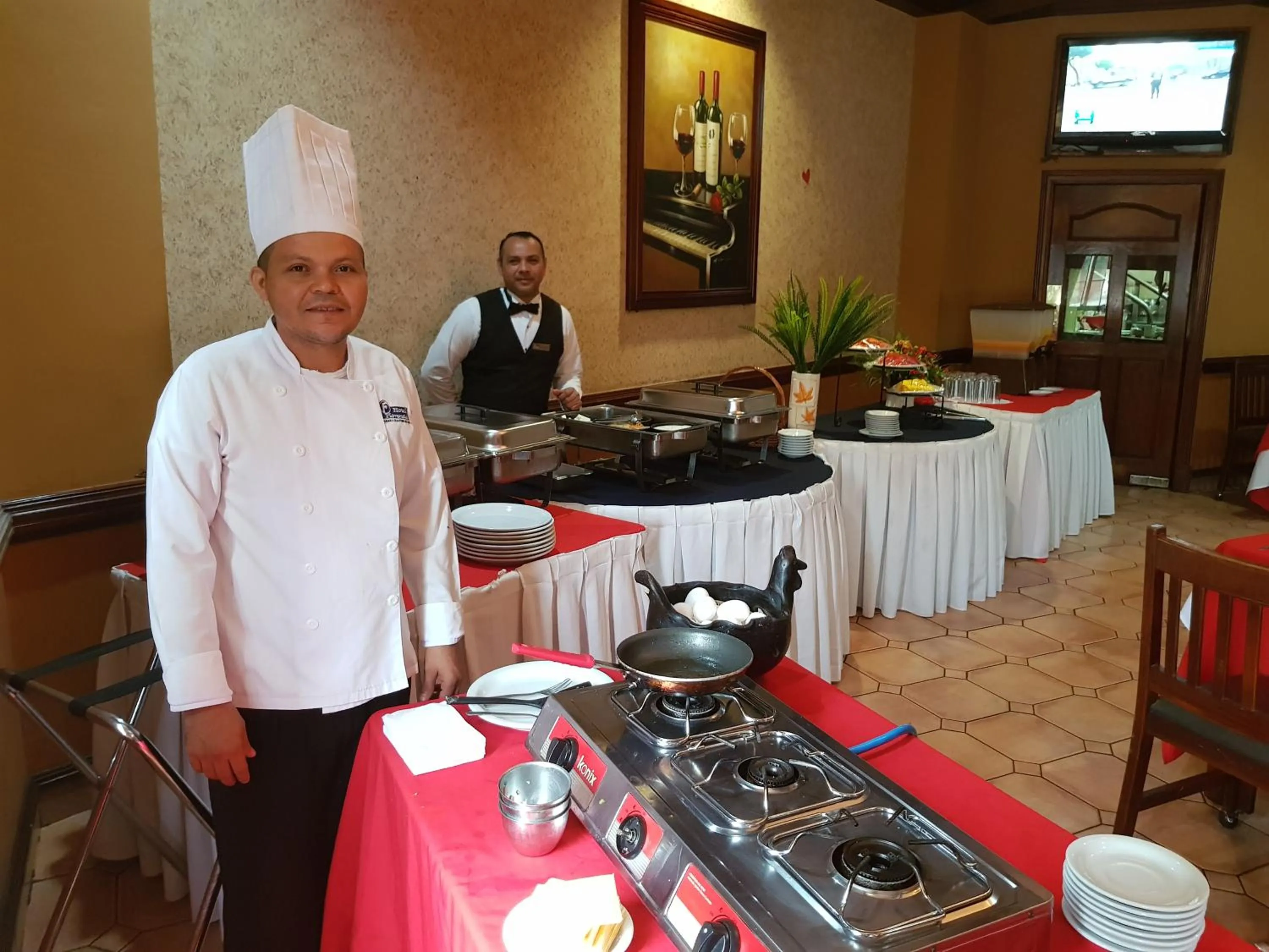 Buffet breakfast in Hotel Florencia