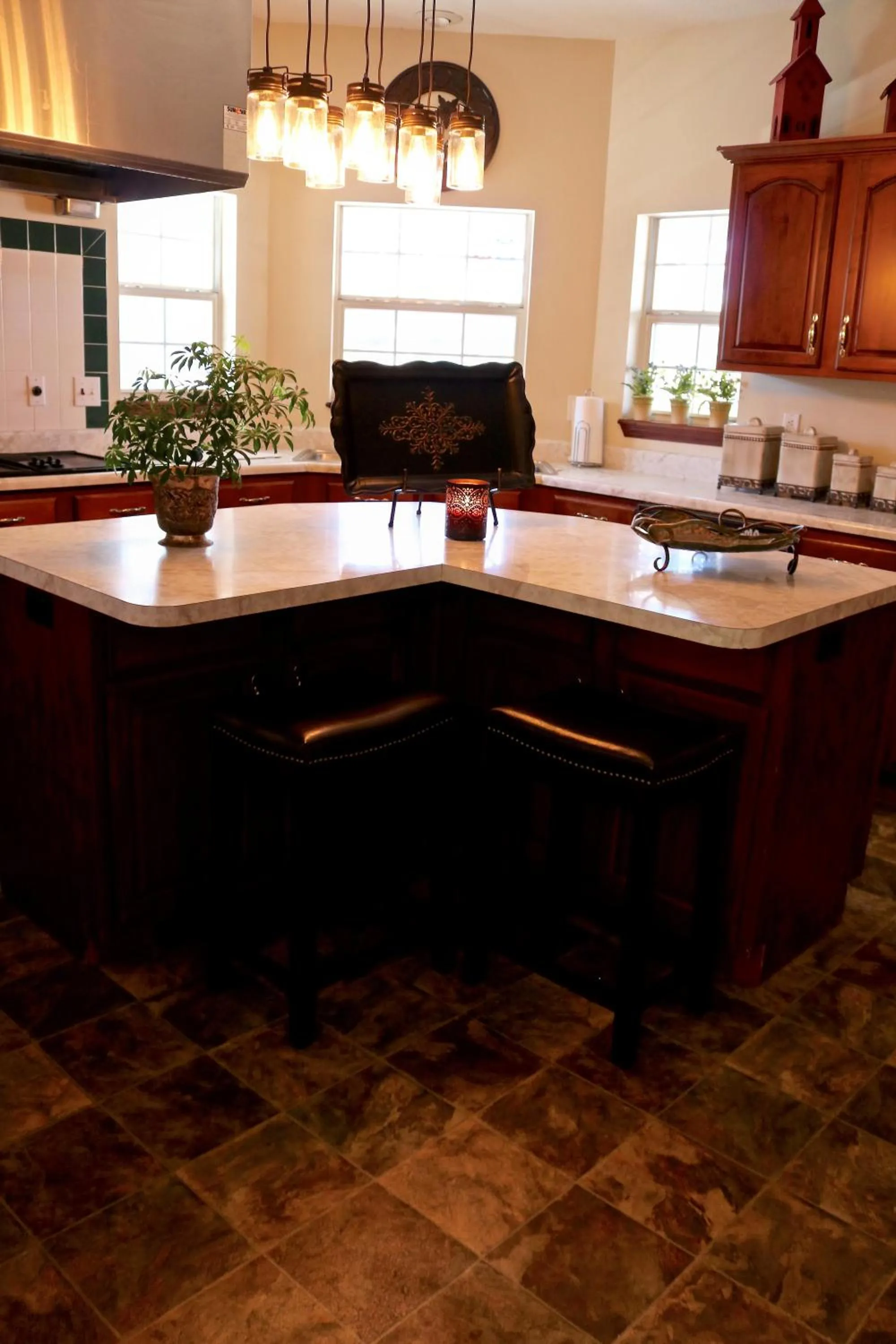 Communal kitchen in Bradford House Bed and Breakfast