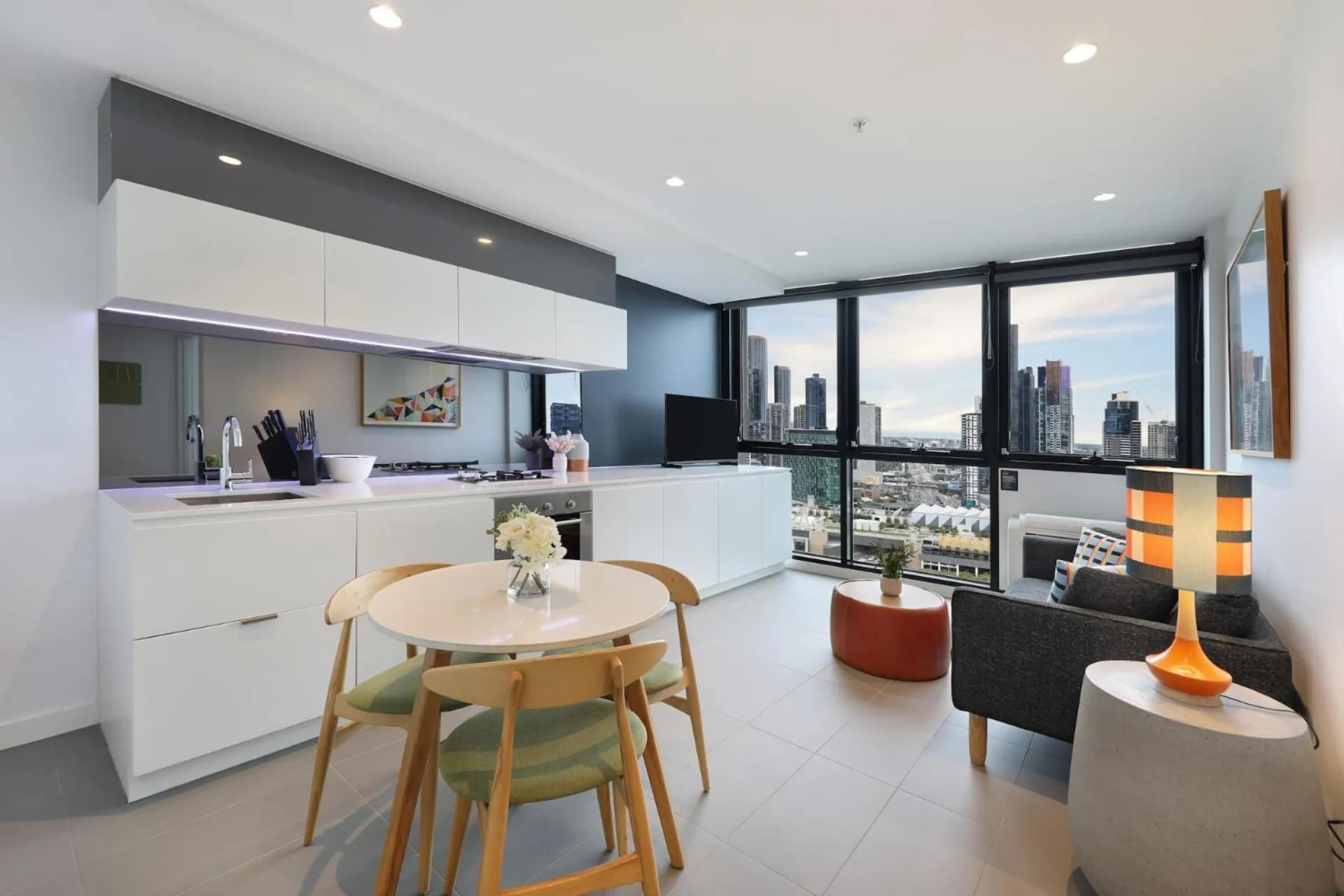 Kitchen or kitchenette in The Canvas Apartment Hotel