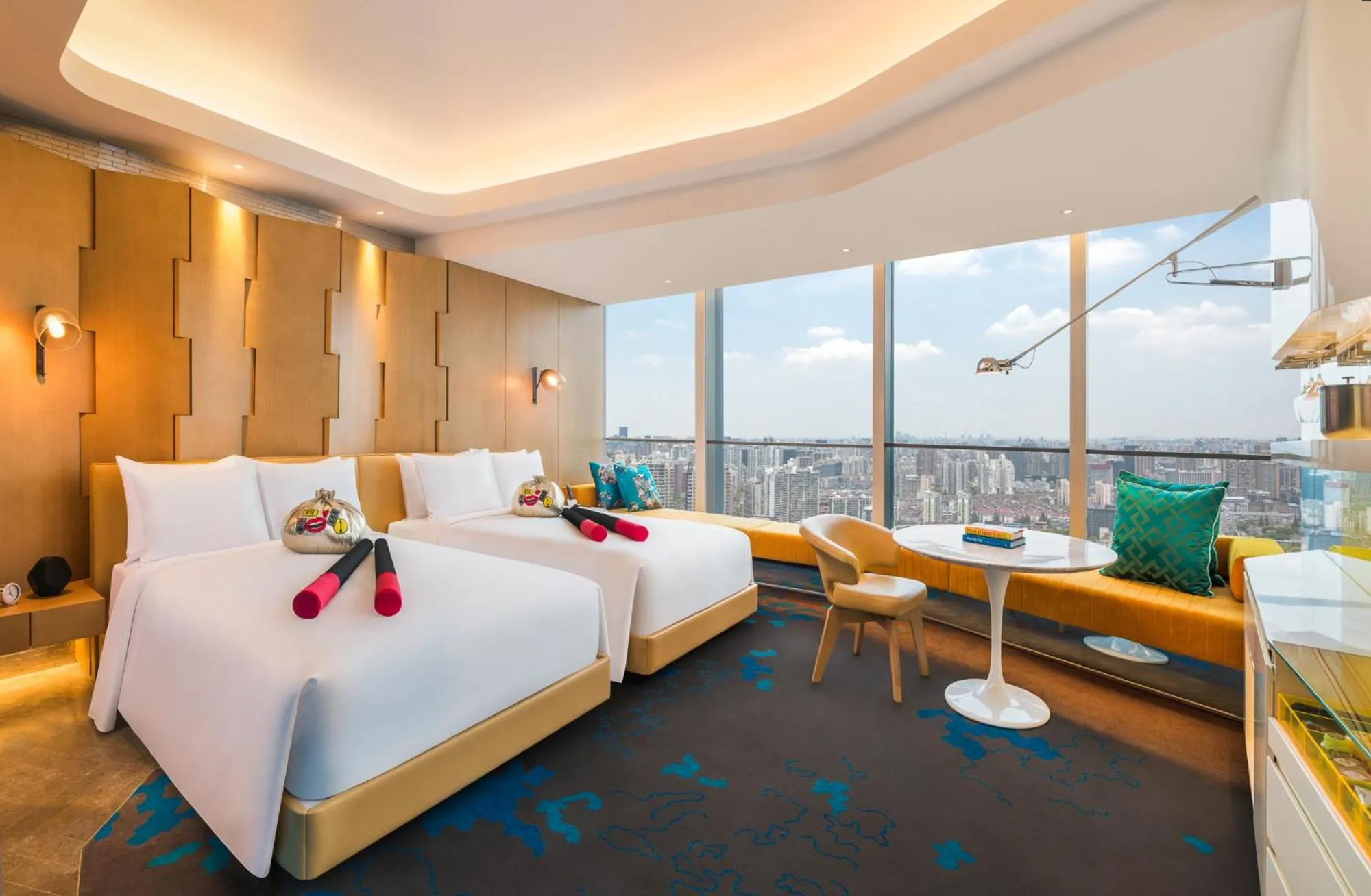 Bed in W Shanghai - The Bund