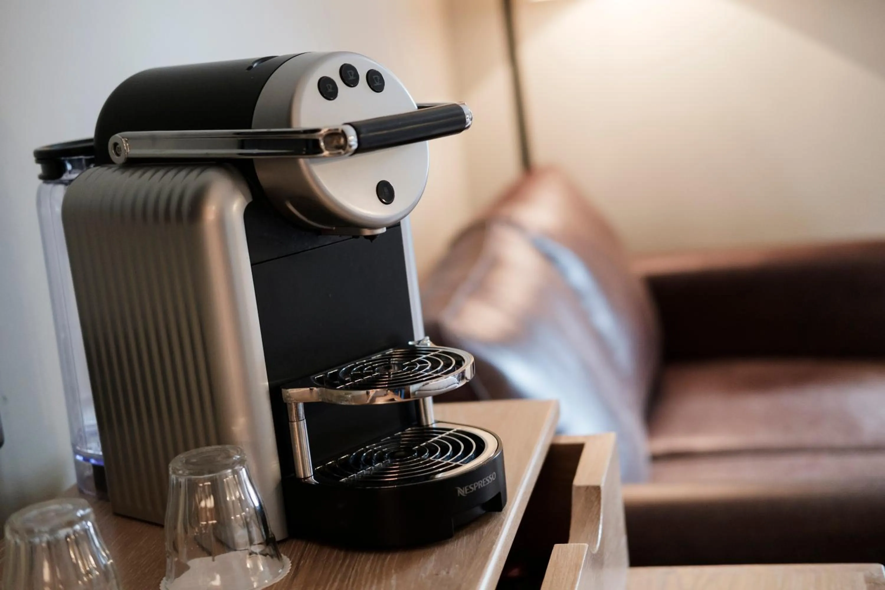 Coffee/tea facilities in The White Hart Hotel