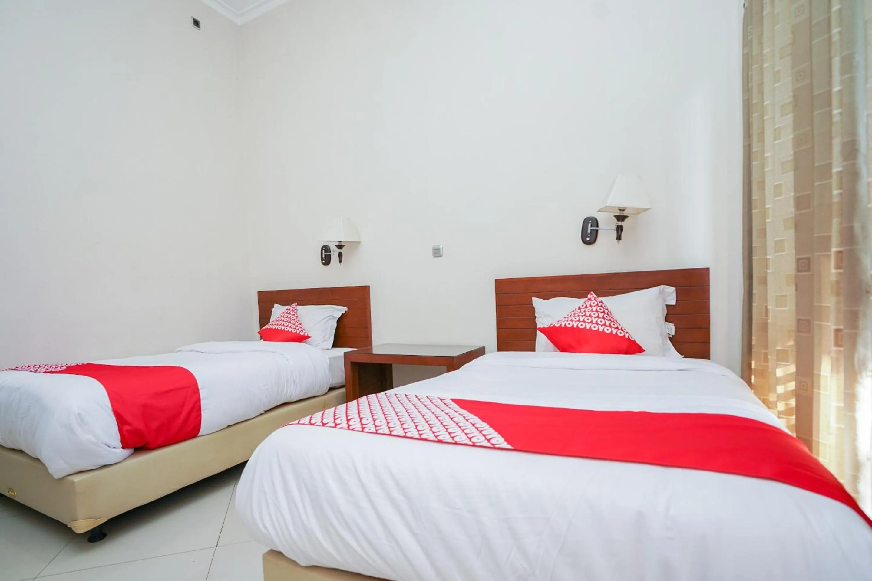 Bedroom, Bed in Capital O 1430 Hotel Ratna Syariah