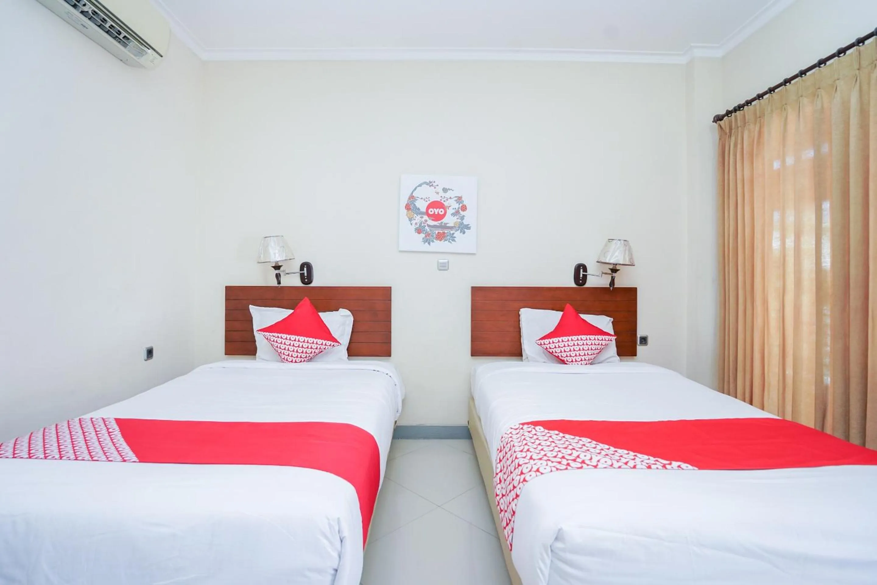 Bedroom, Bed in Capital O 1430 Hotel Ratna Syariah