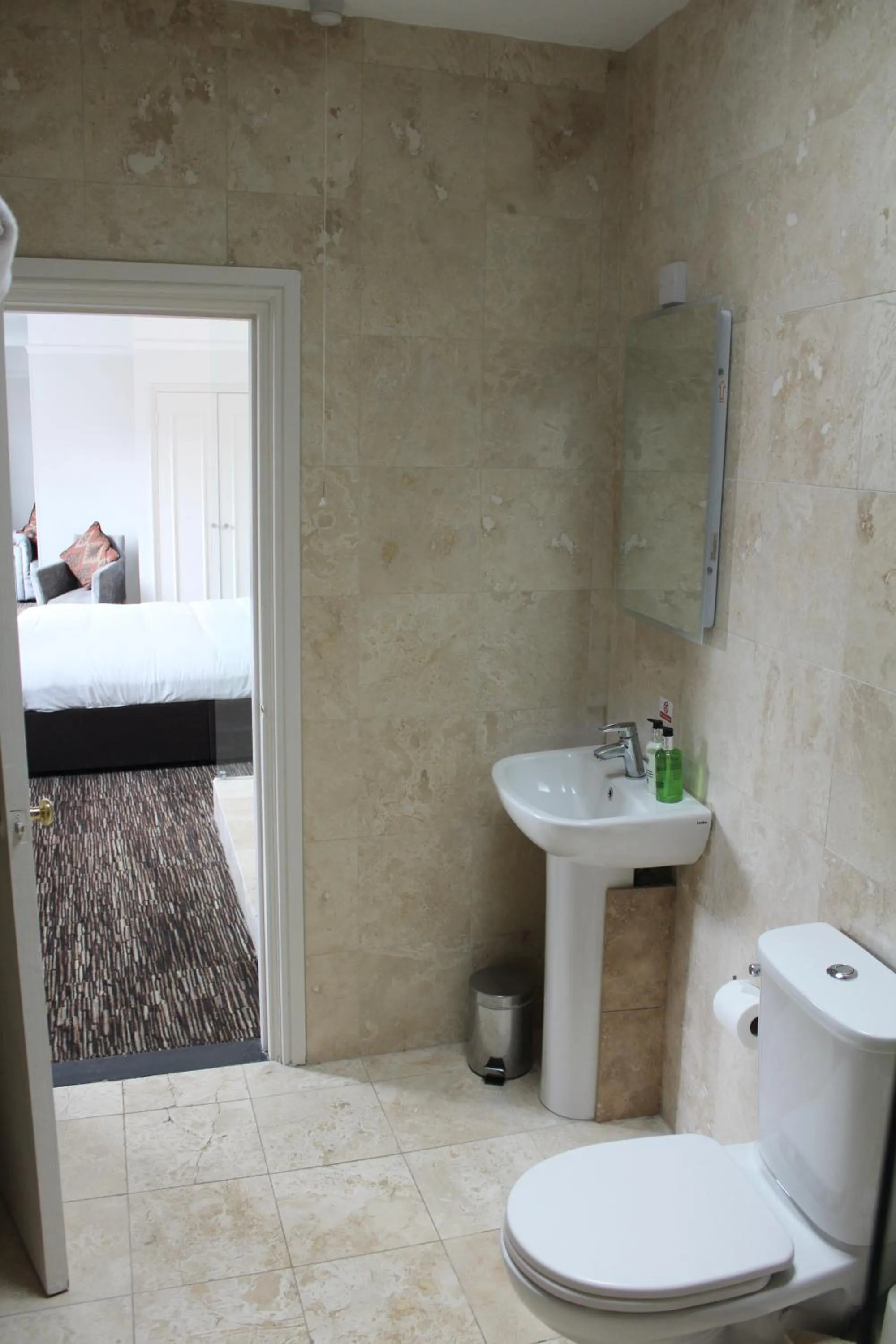 The Saracens Head Hotel