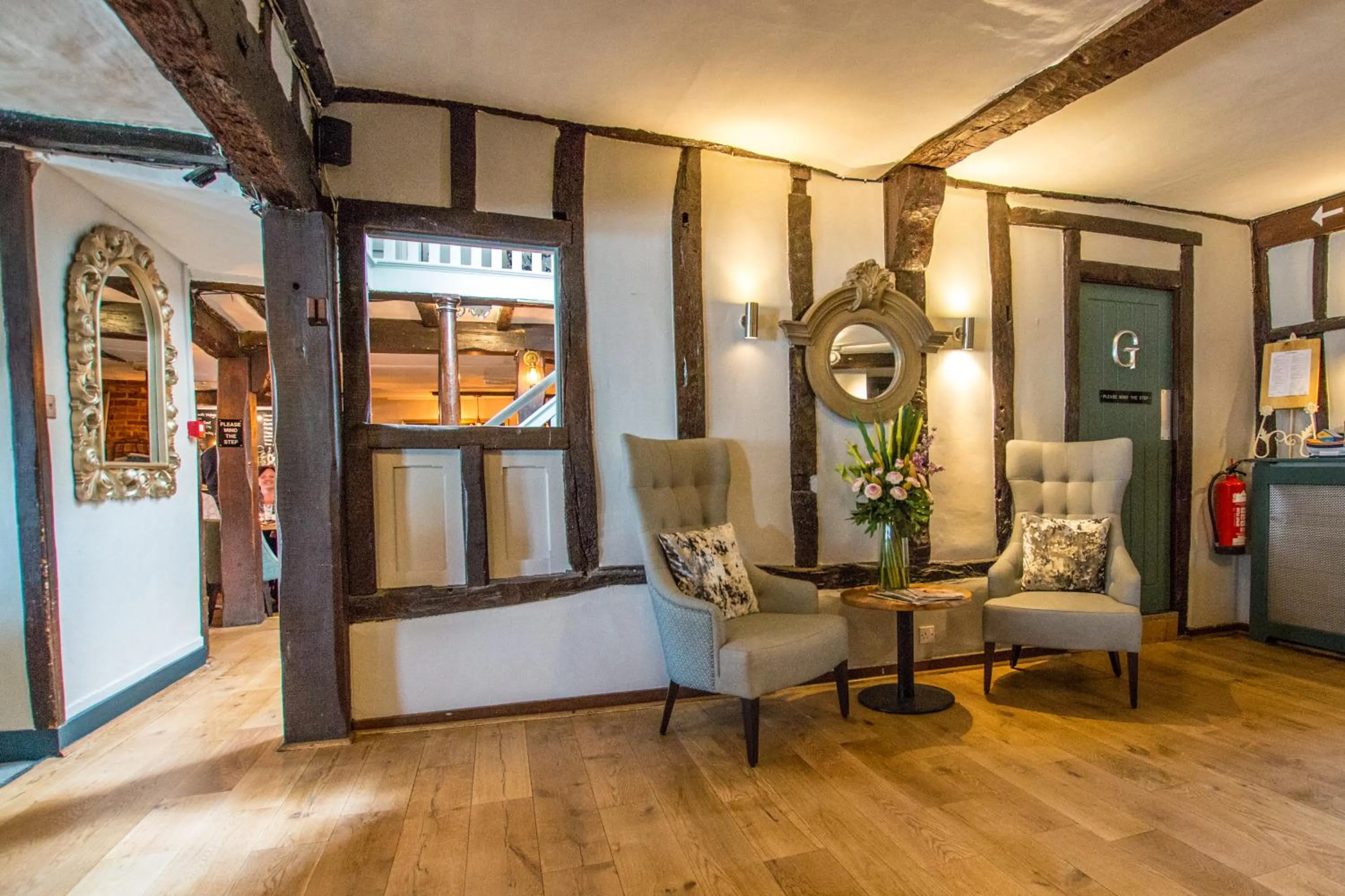 Lobby or reception in The Saracens Head Hotel