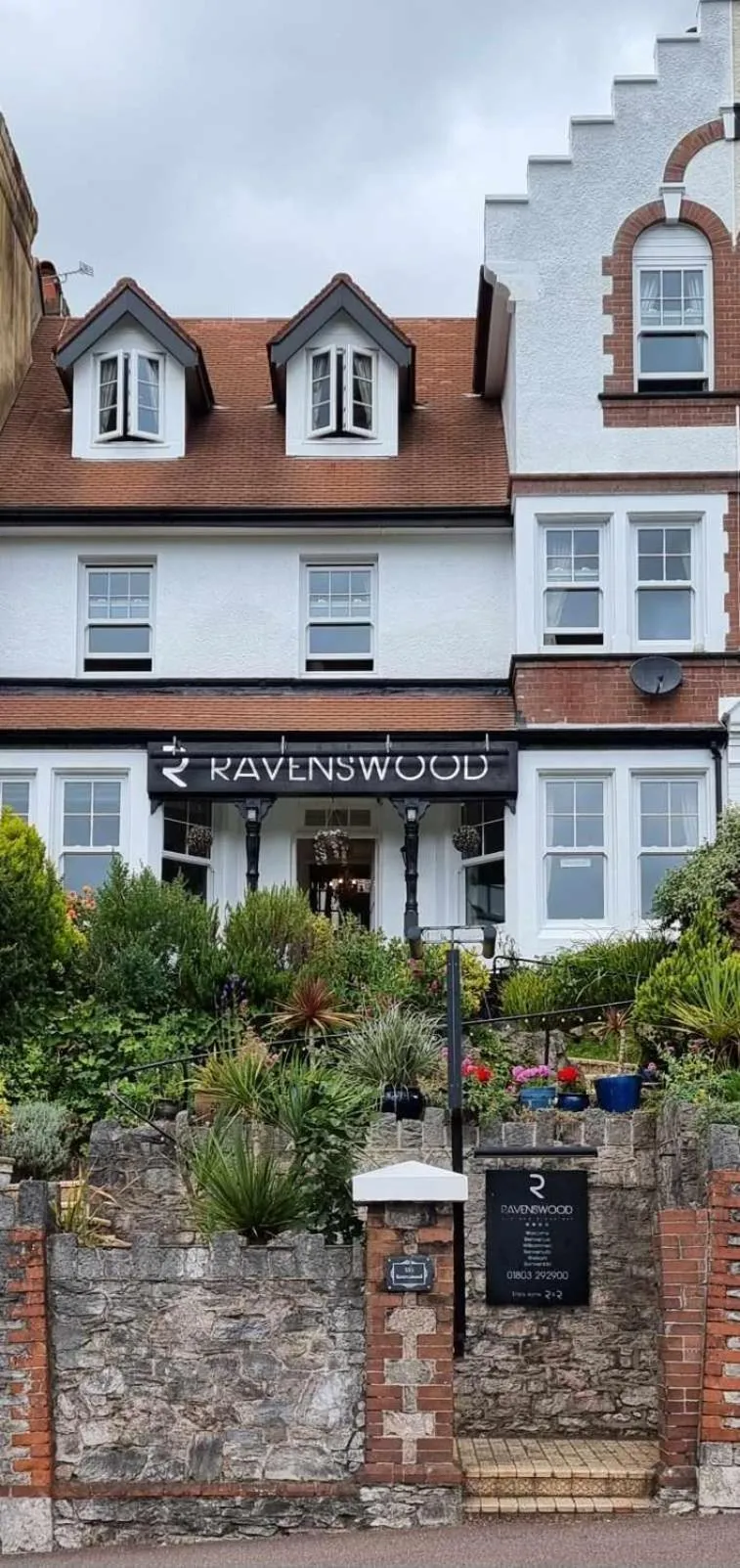 Property building in The Ravenswood B&B