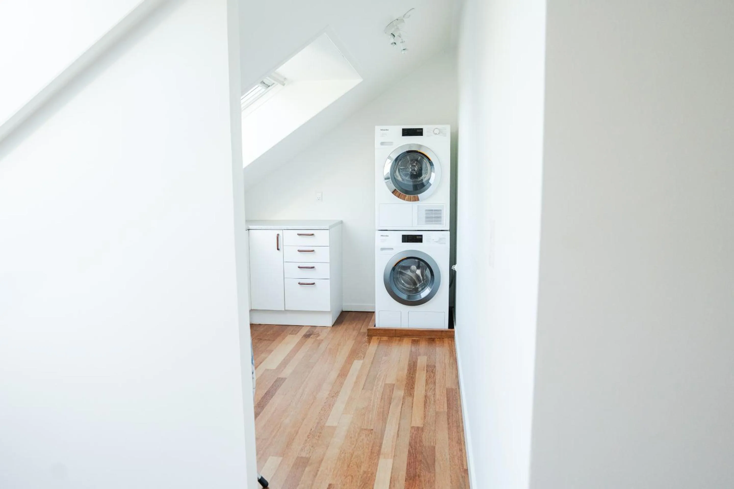 washing machine in Hotel Scheelsminde